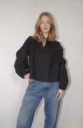 Boii Studios black shirt M