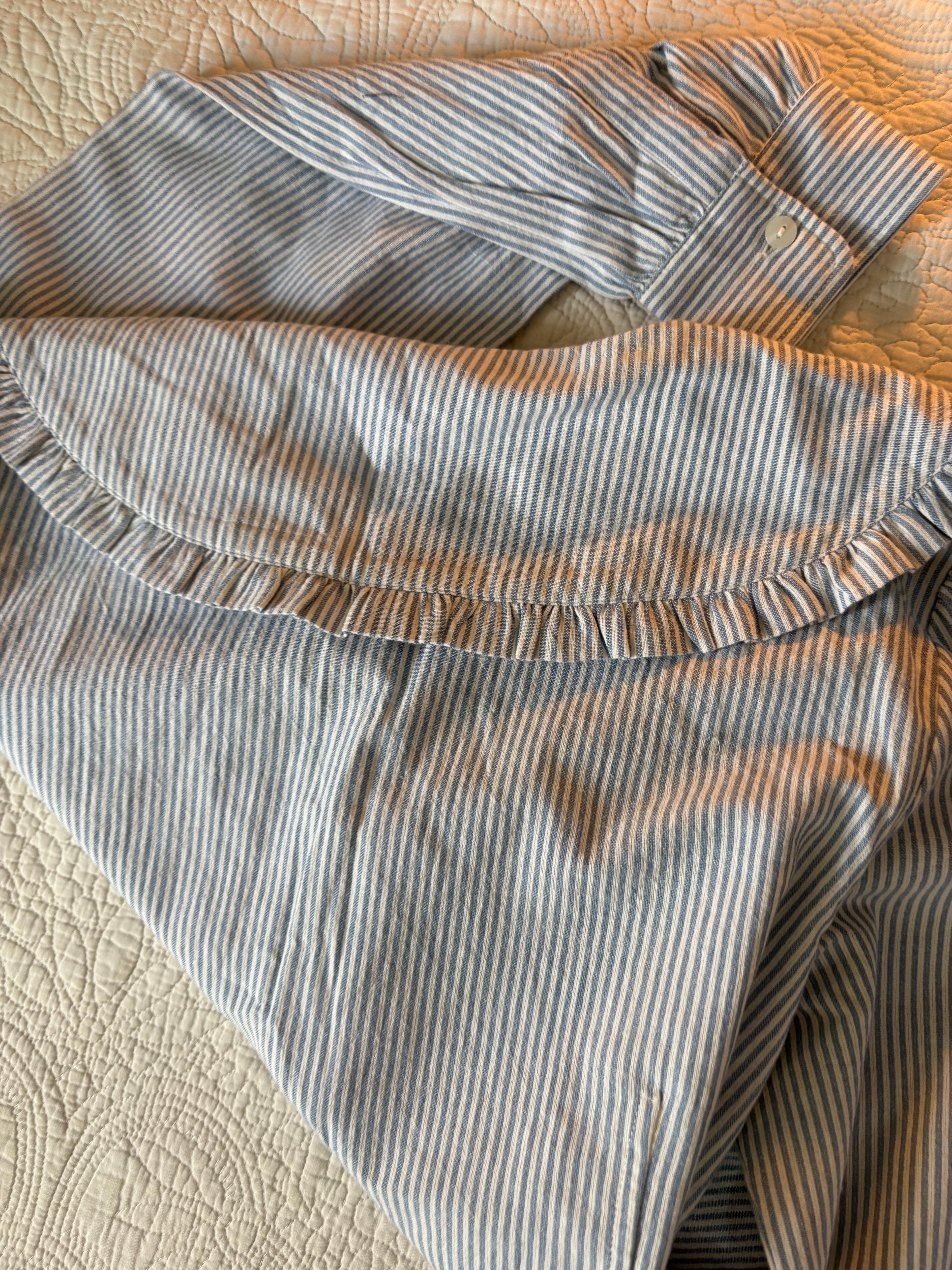 Striped big collar shirt UK 12