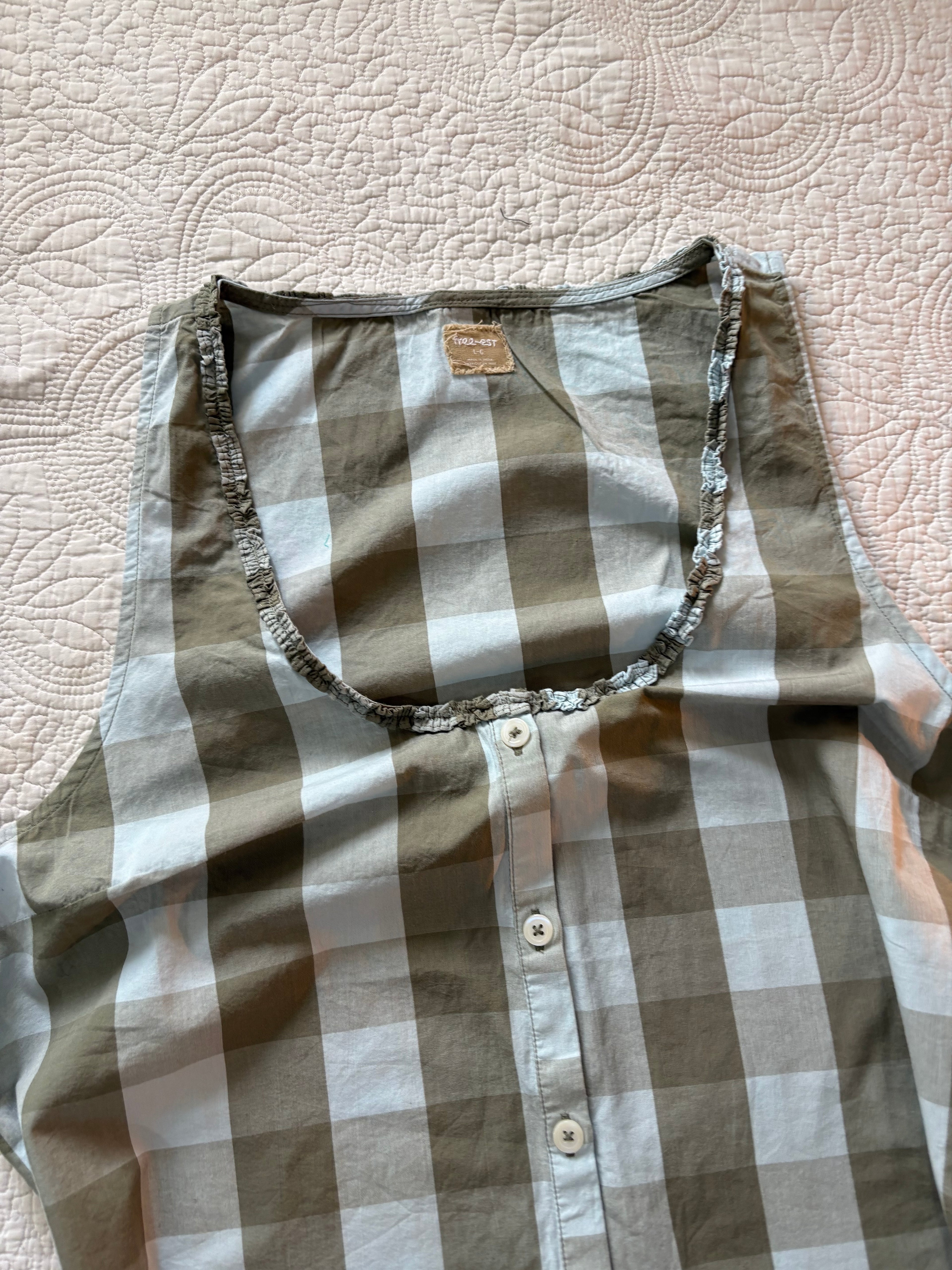 Free people check top L
