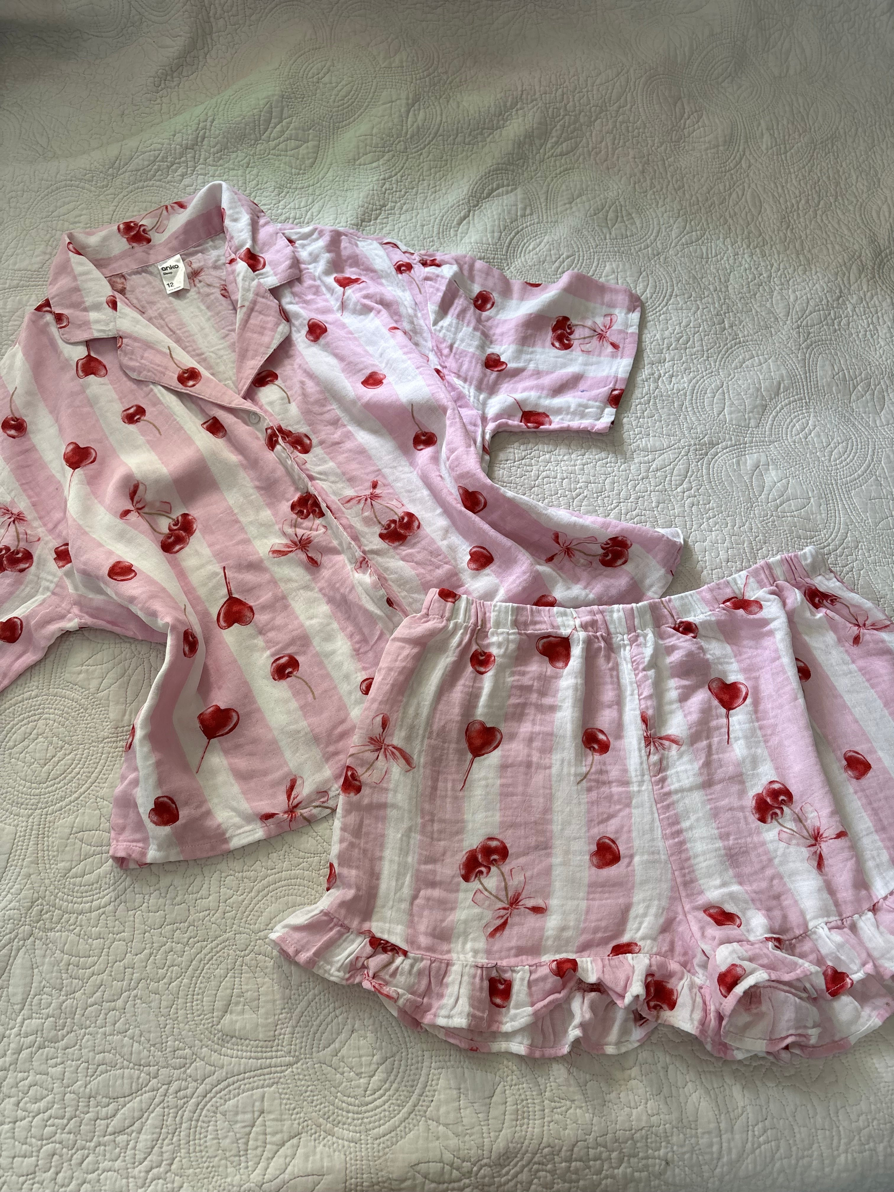 Anko cherry set