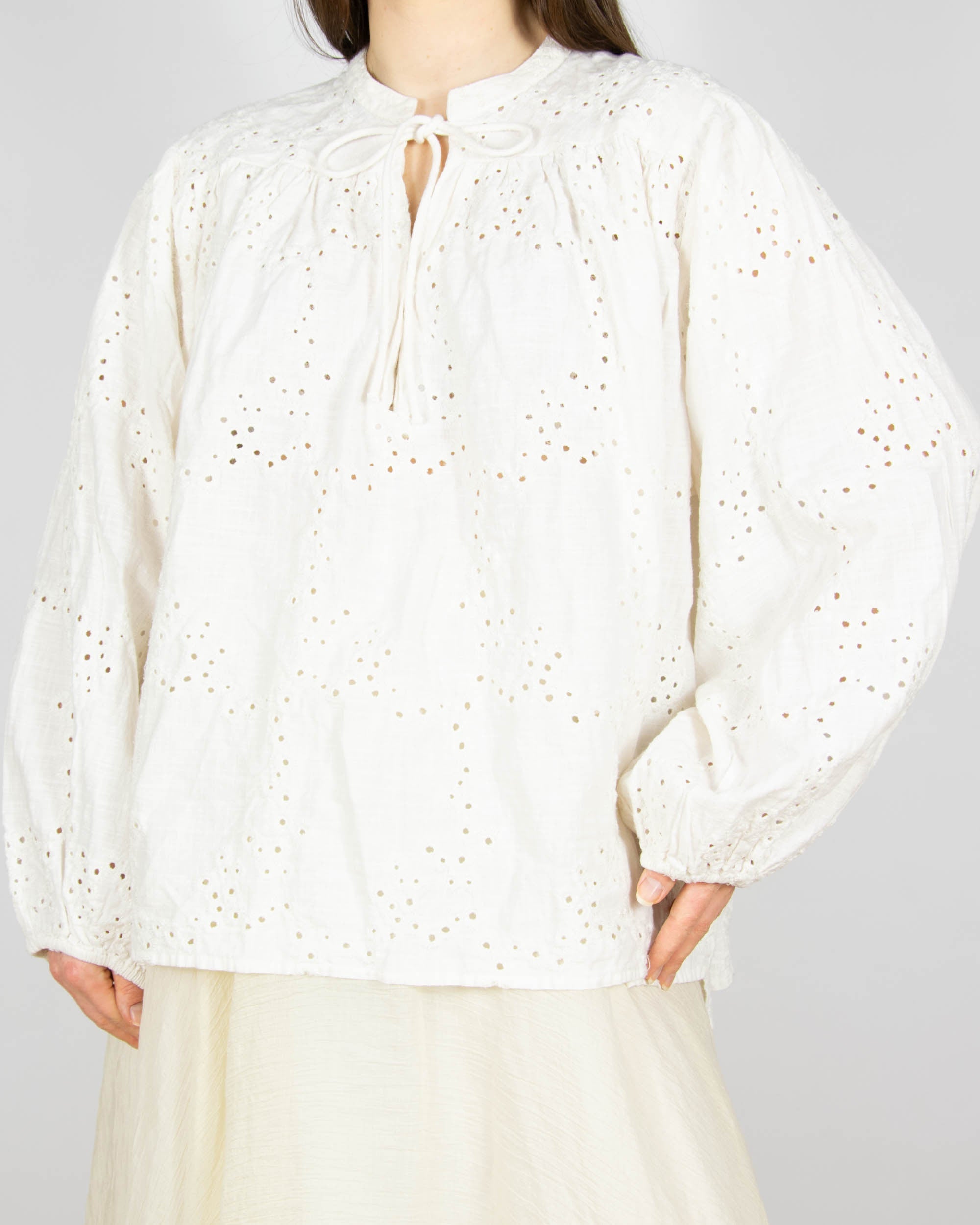 Kay/day embroidered top M/L