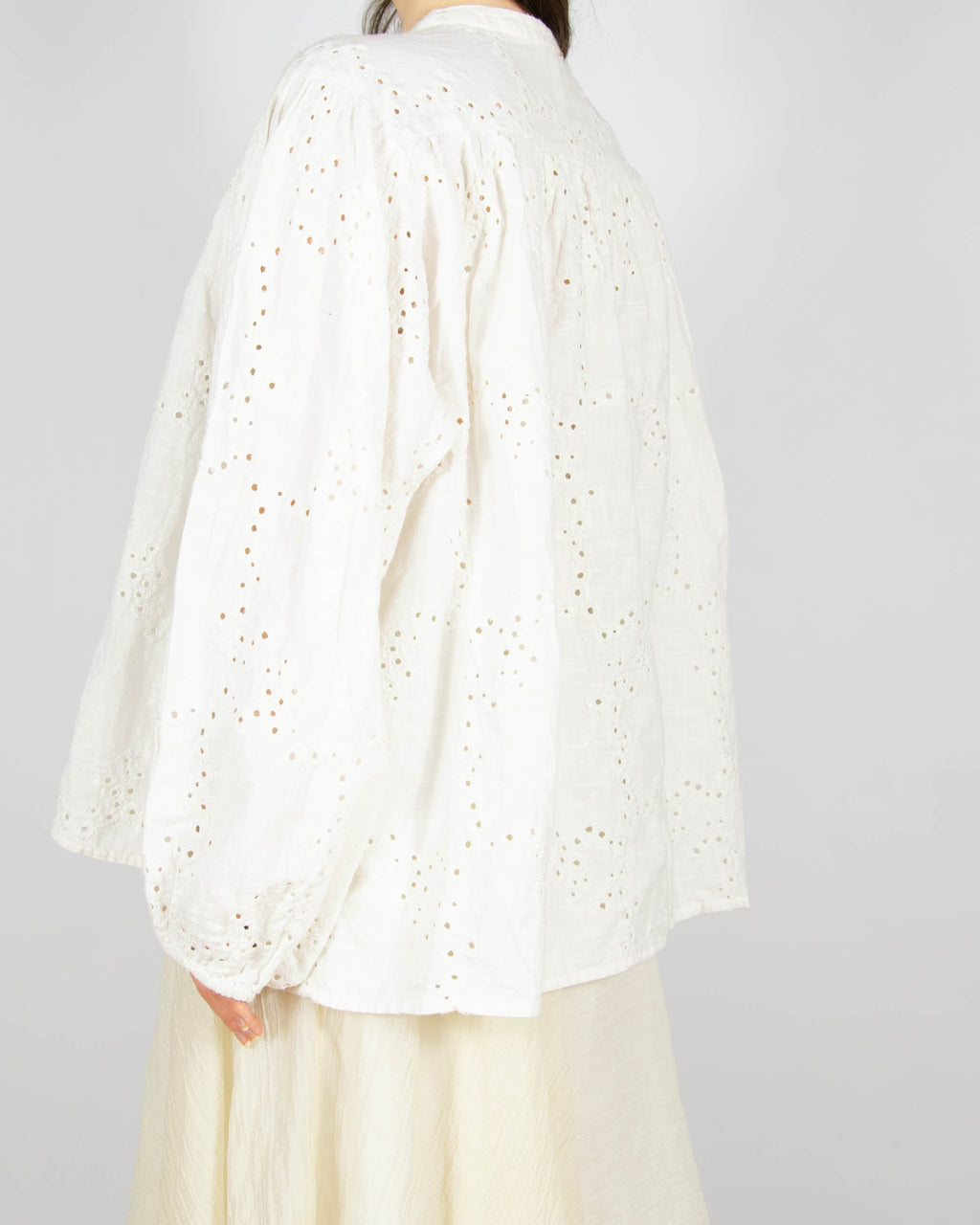 Kay/day embroidered top M/L