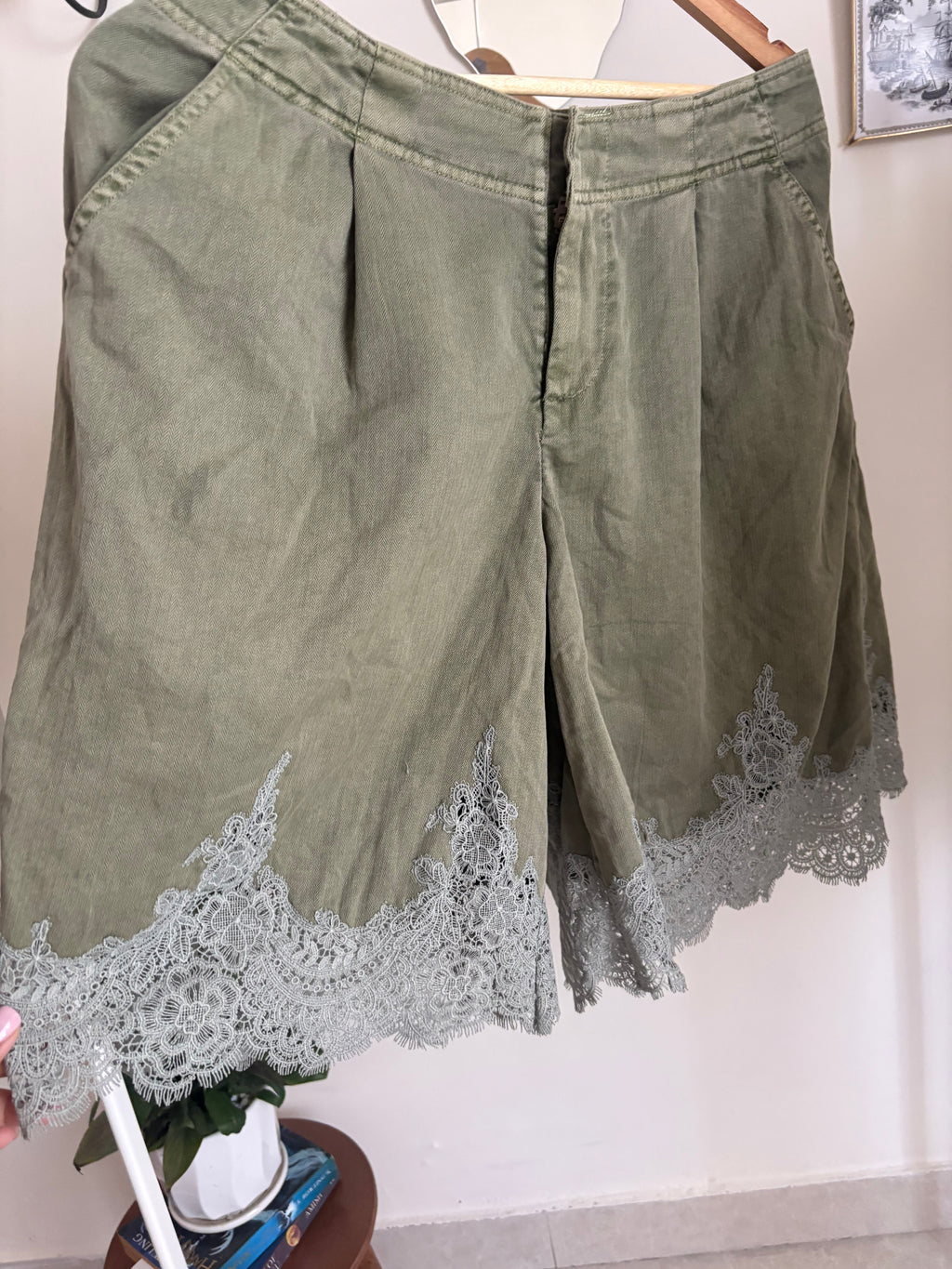 Anthropologie Pleated Lace-Hem Knee-Length Shorts