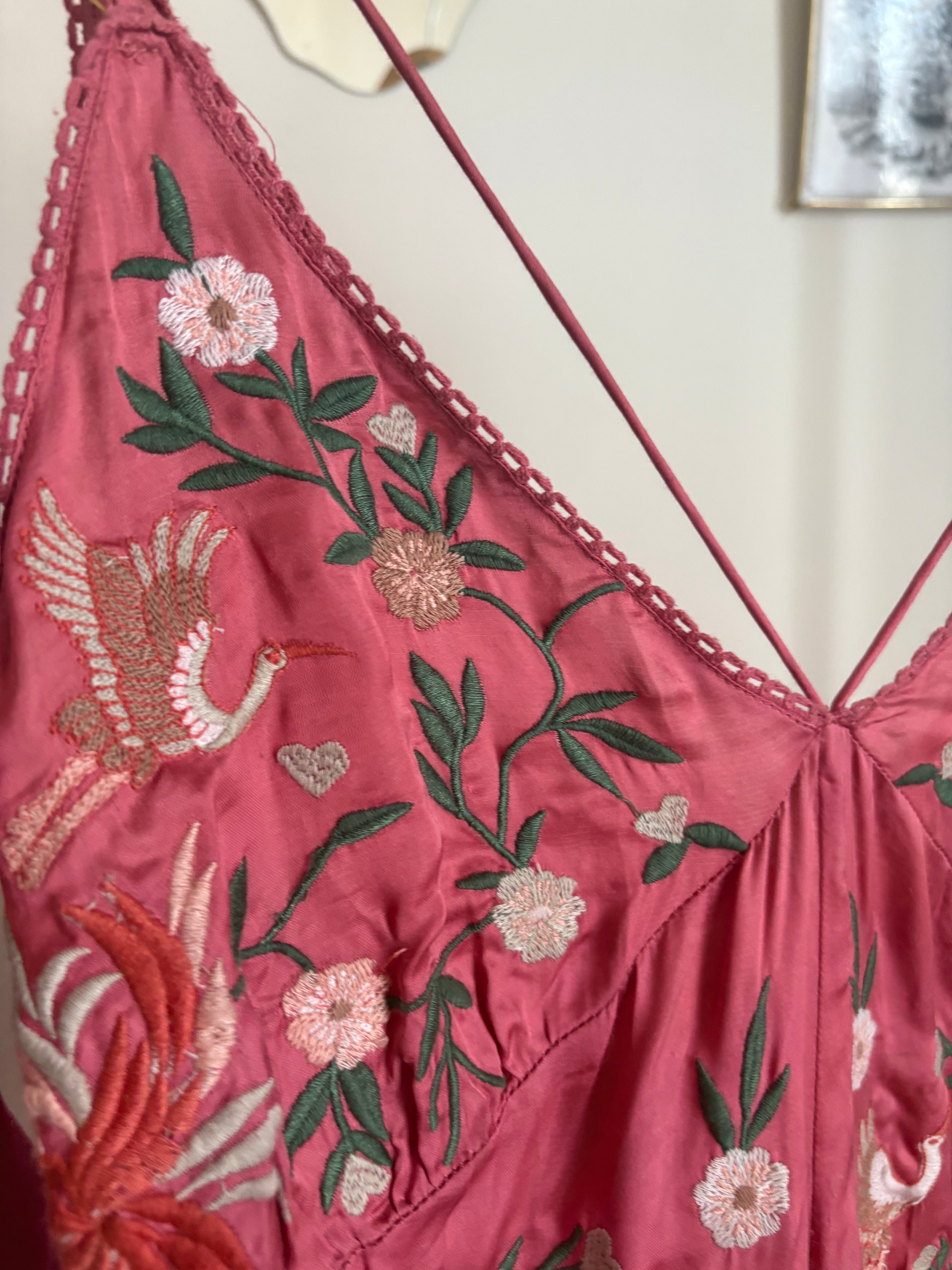 BERSHKA Pink satin jumpsuit with colorful embroidery XS