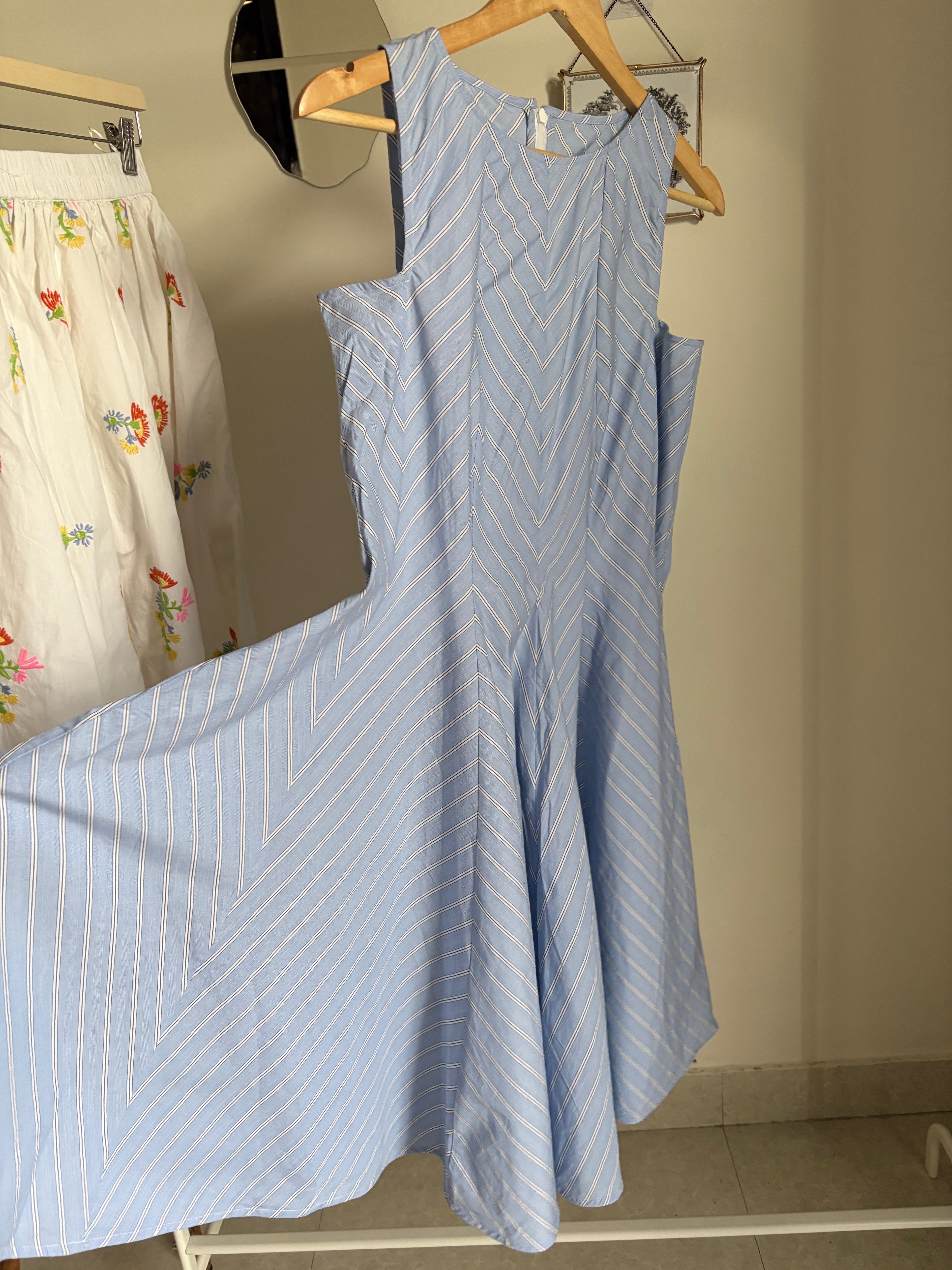 BLUE STRIPED GUSSET DRESS S