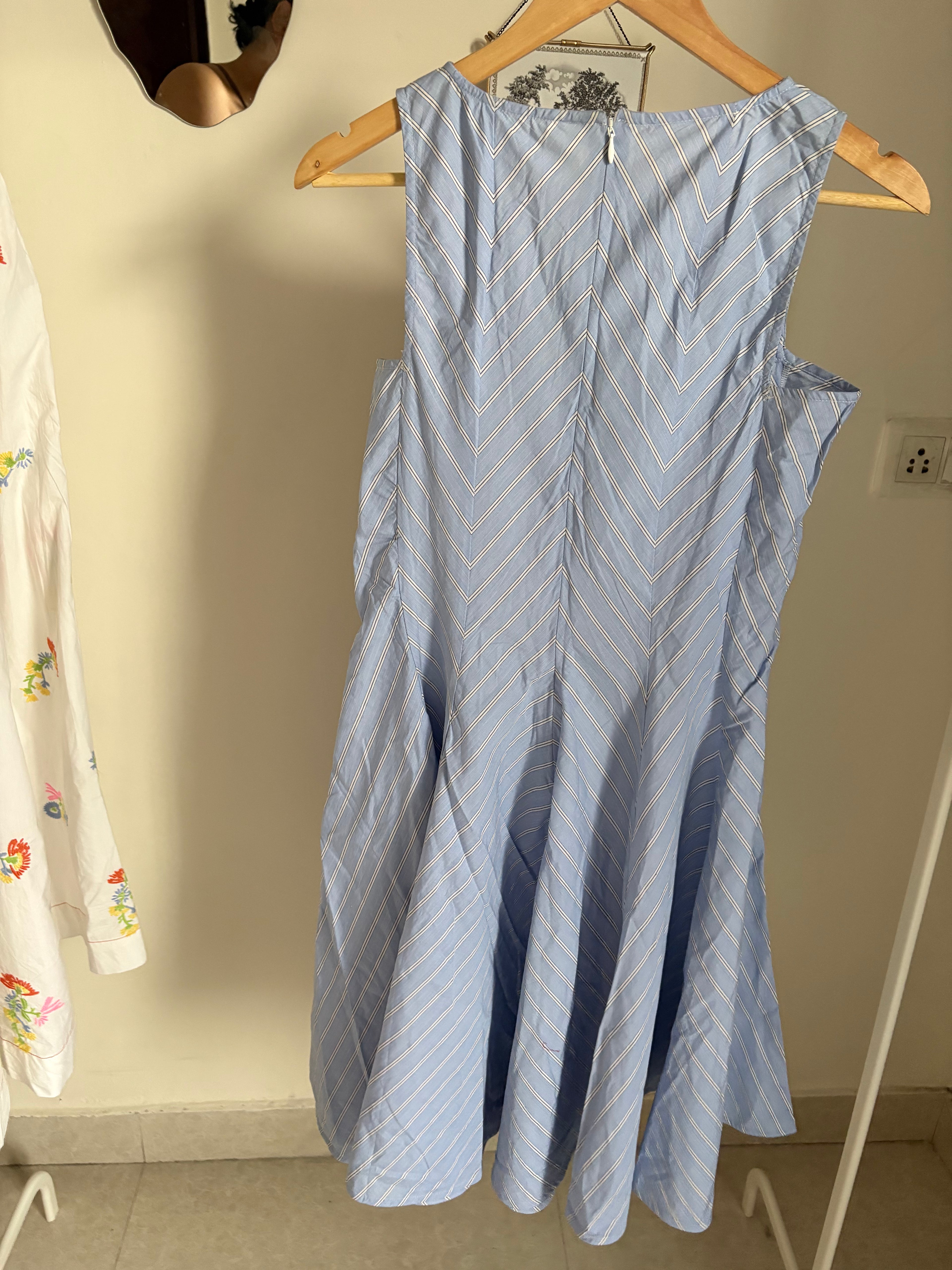 BLUE STRIPED GUSSET DRESS S