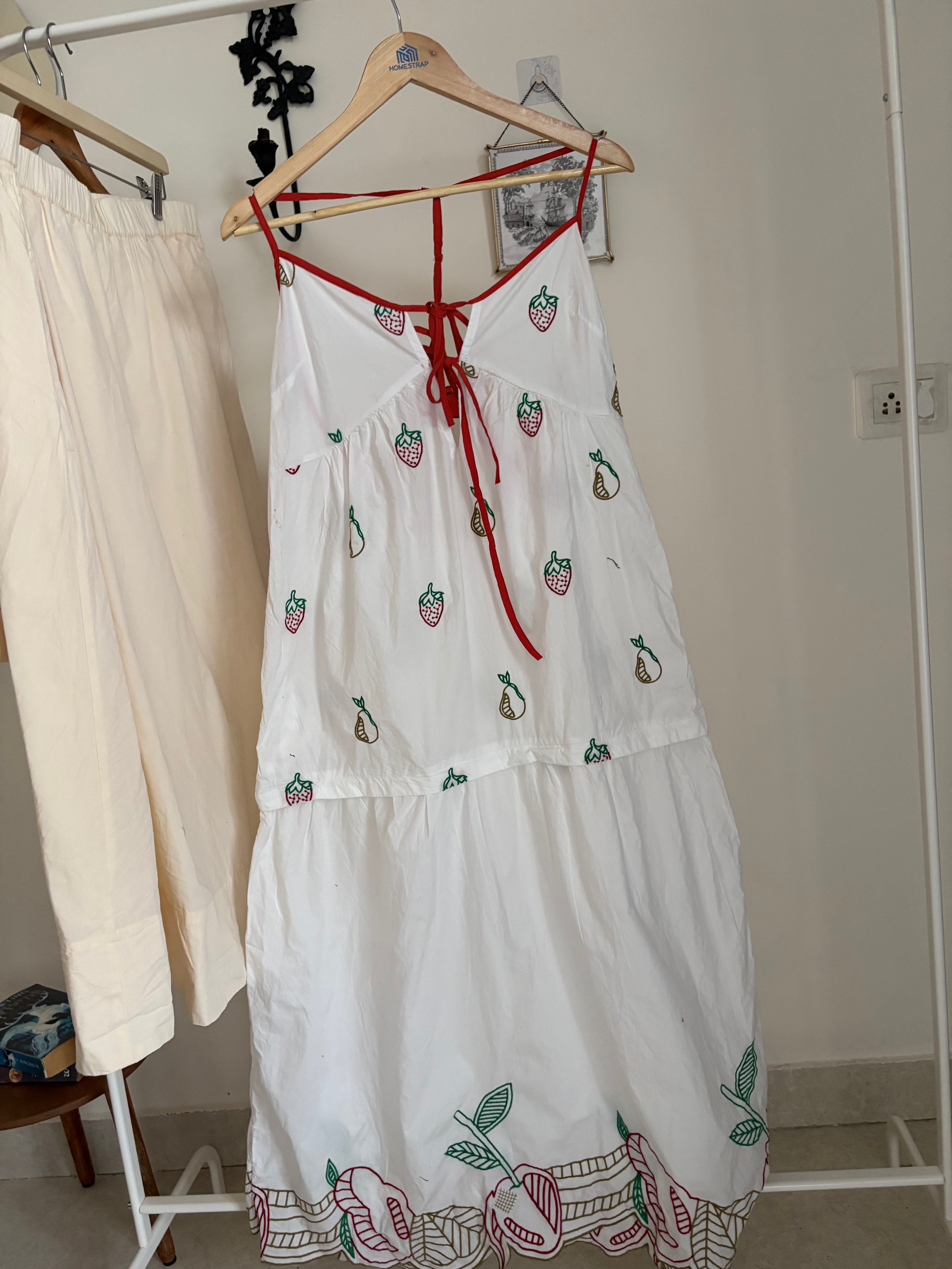 Celandine Eyelet Fruit Embellished Dress XS-S