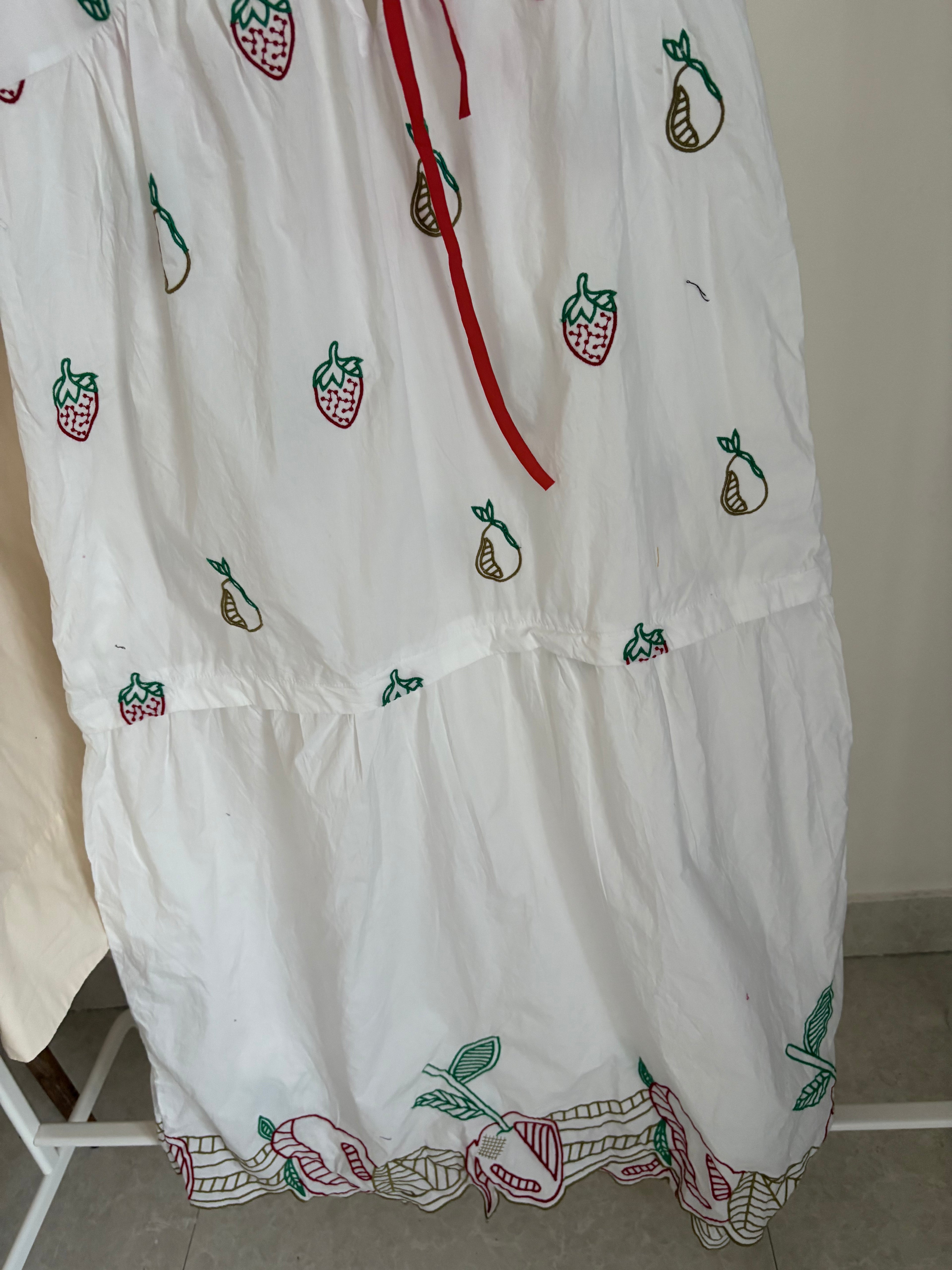 Celandine Eyelet Fruit Embellished Dress XS-S