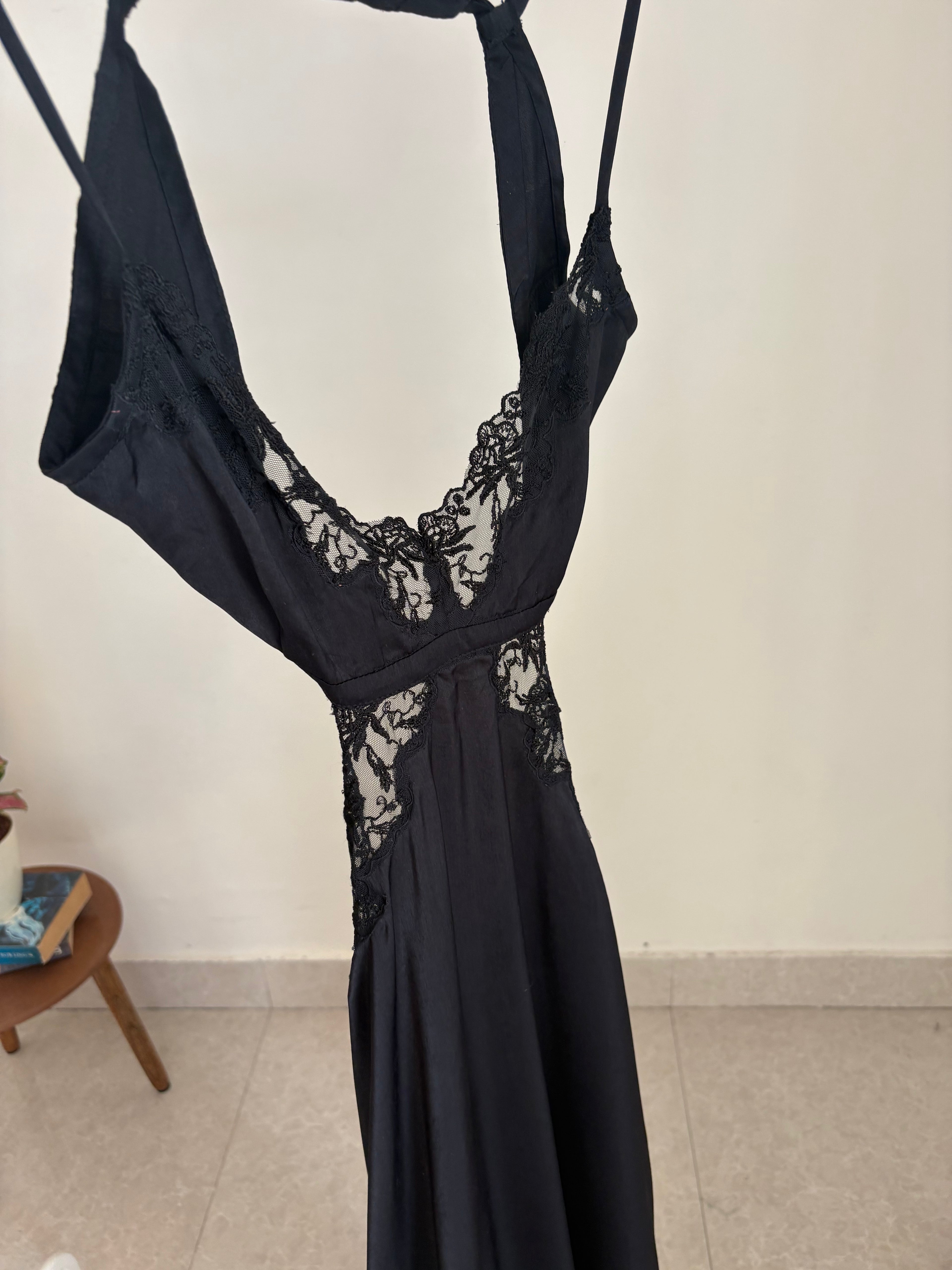 LYREBIRD  Lace Cutout Maxi Chemise S