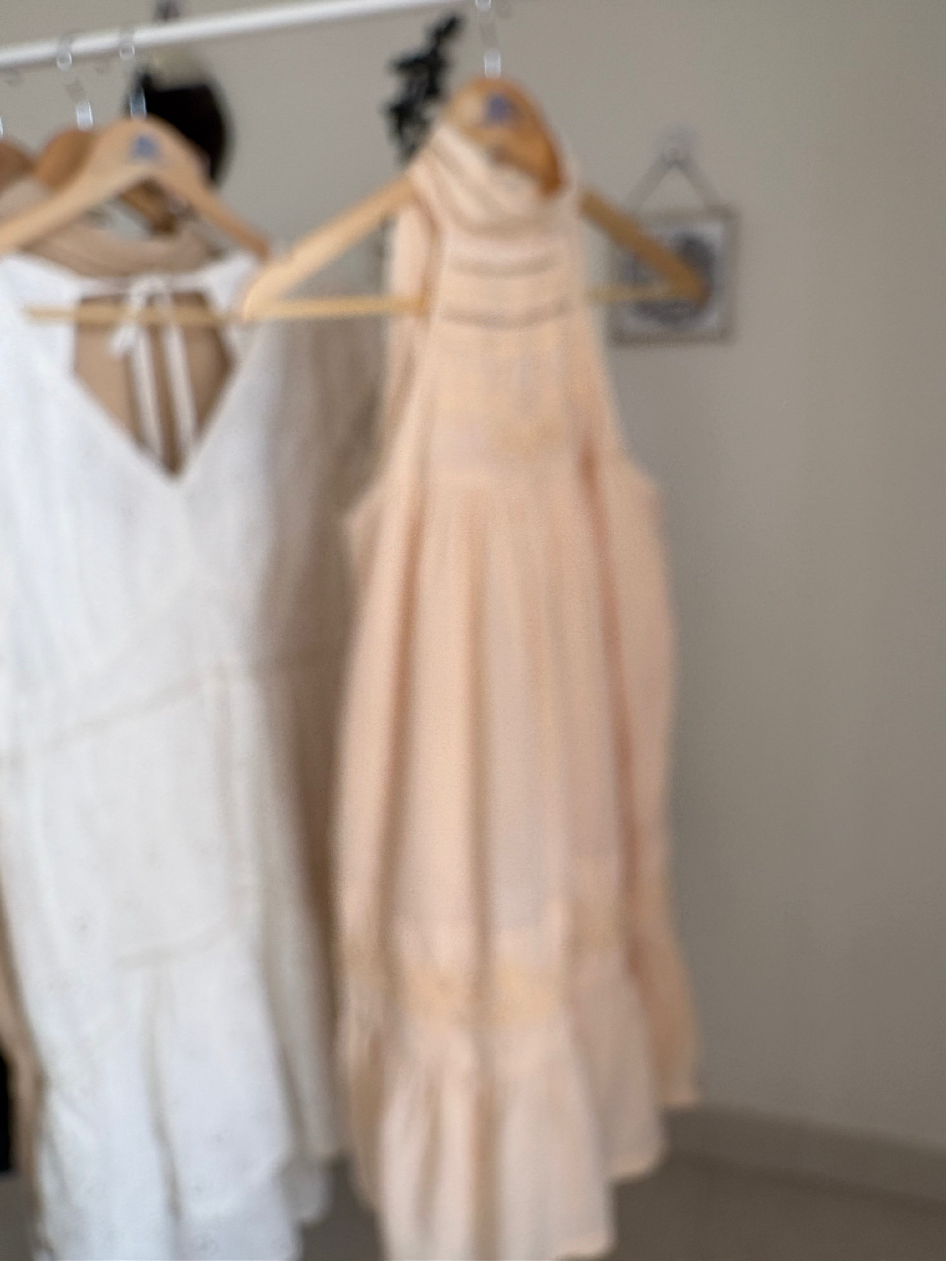 EMBROIDERED NECK HALTER MINI DRESS XS