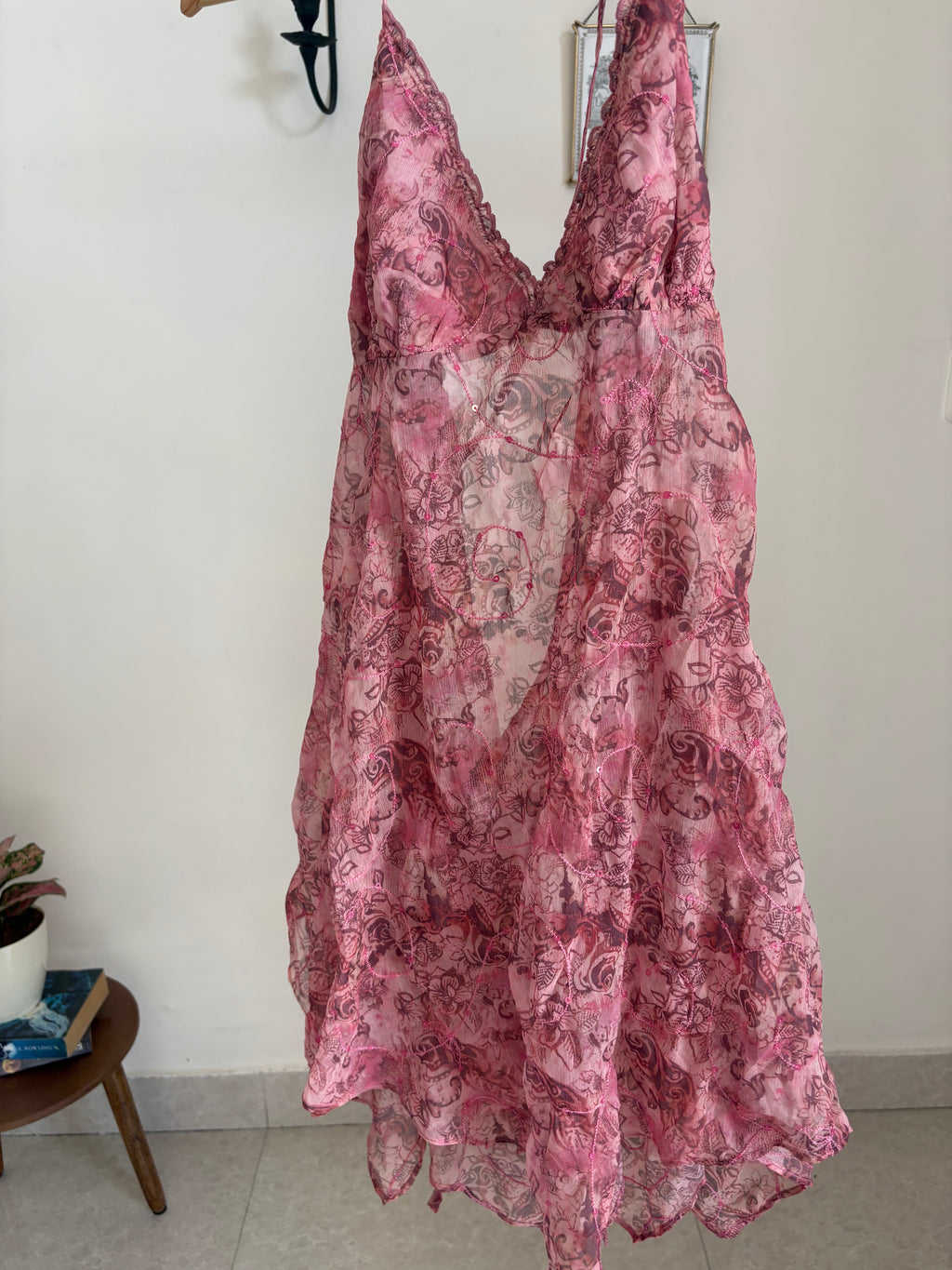 Kimchi Blue Noa Verziertes Neckholder DRESS M