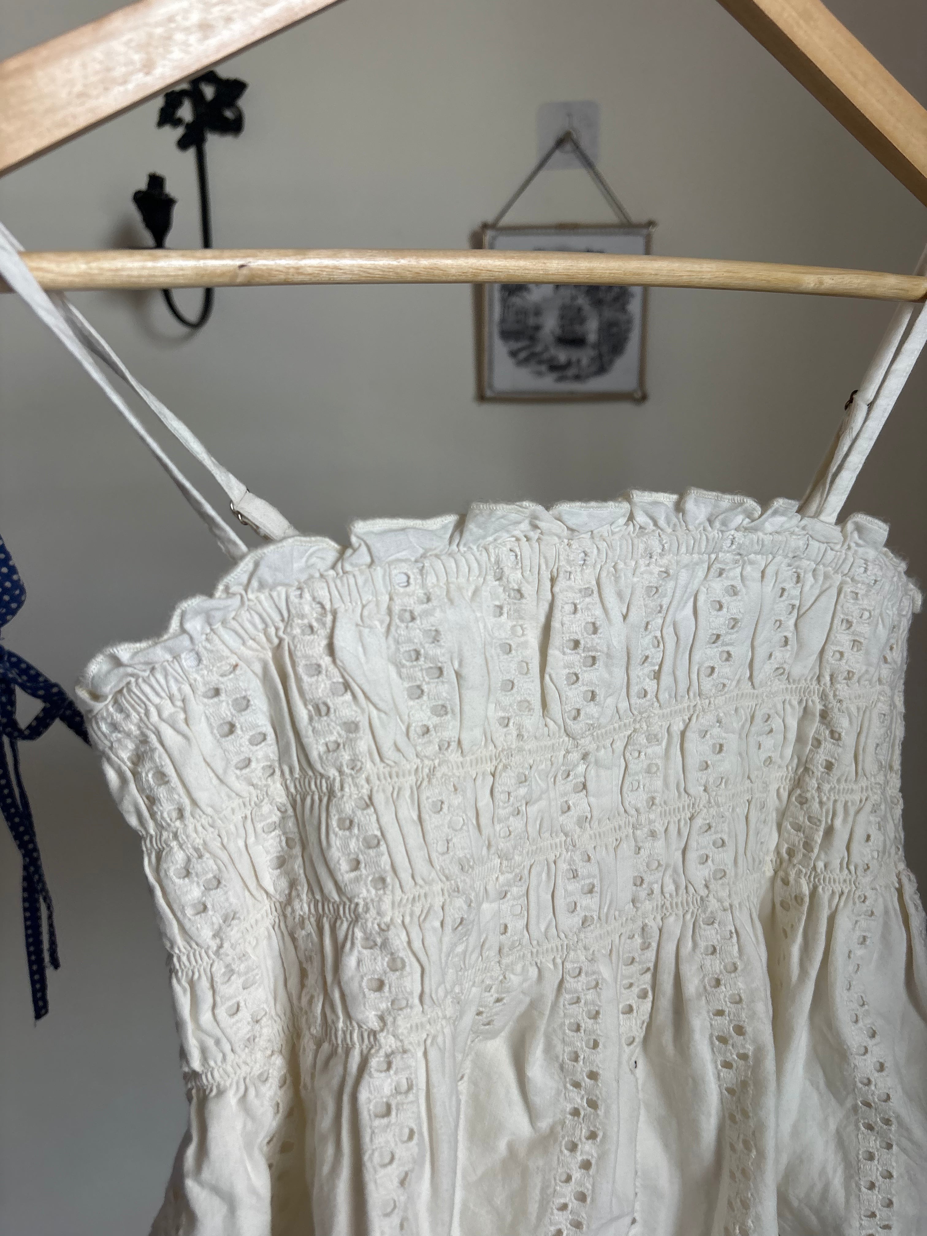THAT'S IT WHITE TOP M
