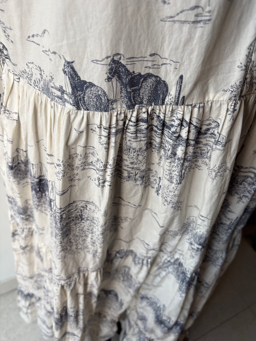 Mille Victoria Dress in L