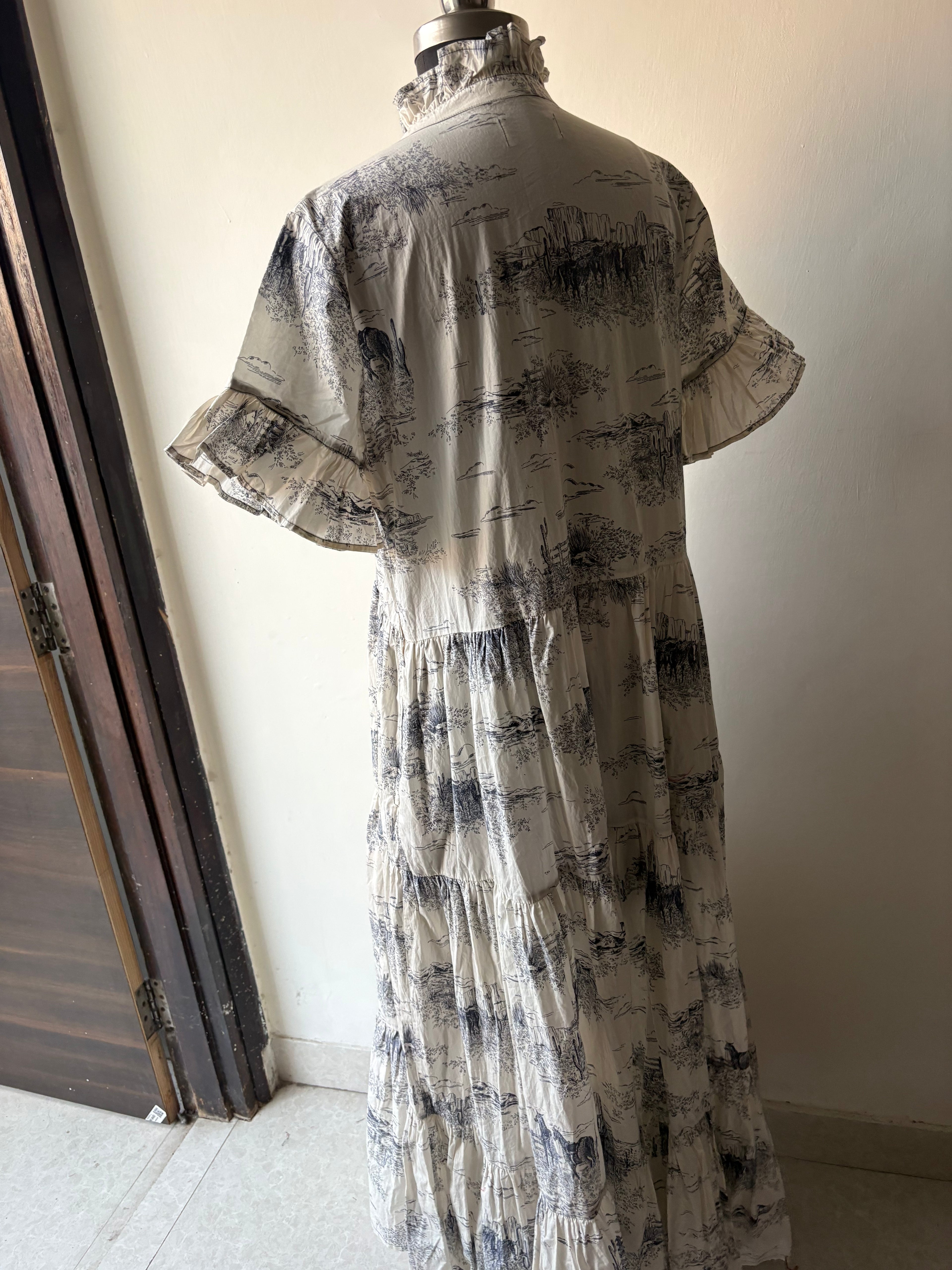 Mille Victoria Dress in L