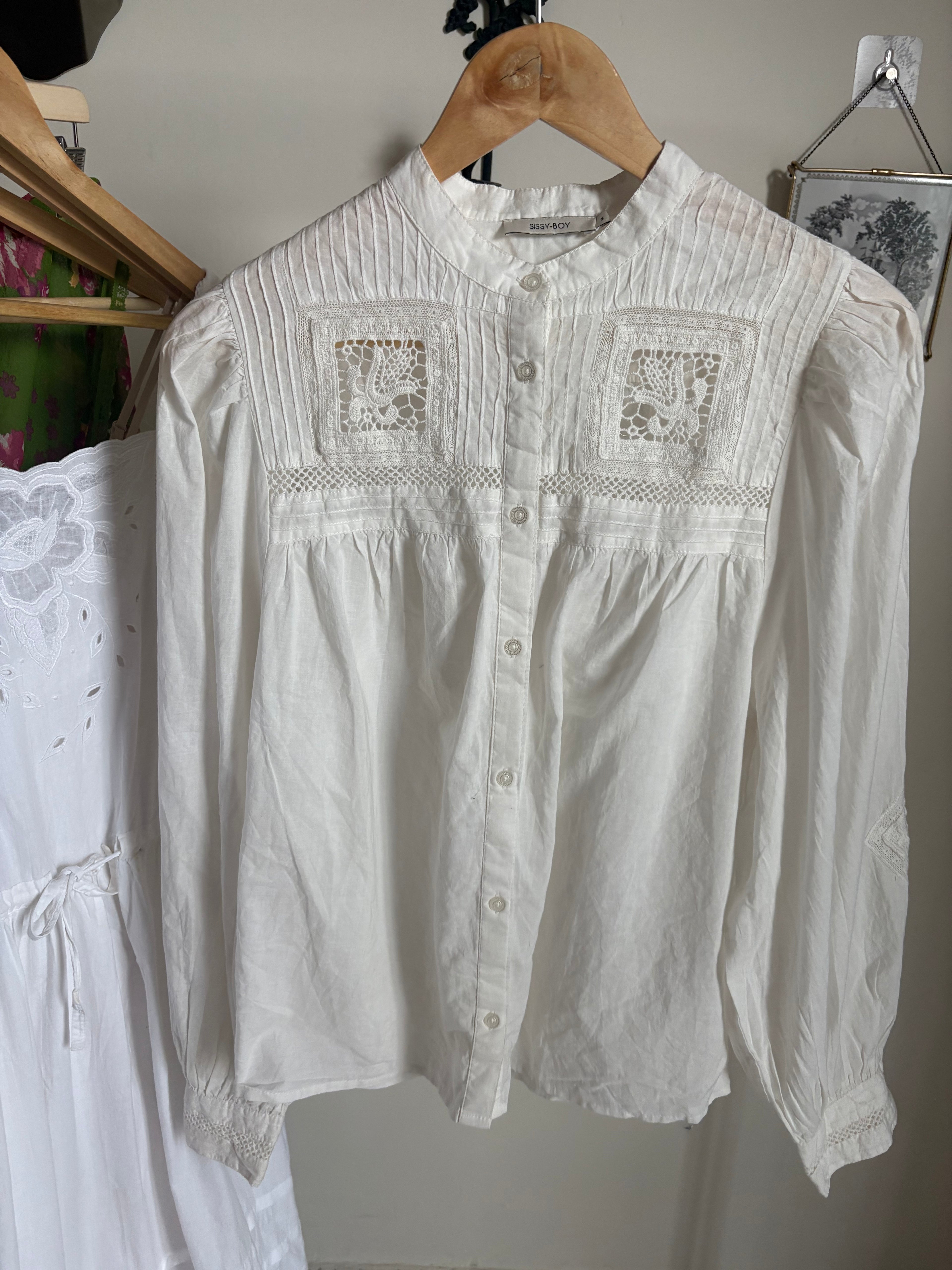 Sissy-Boy MIT-DETAILS - Button-down blouse S