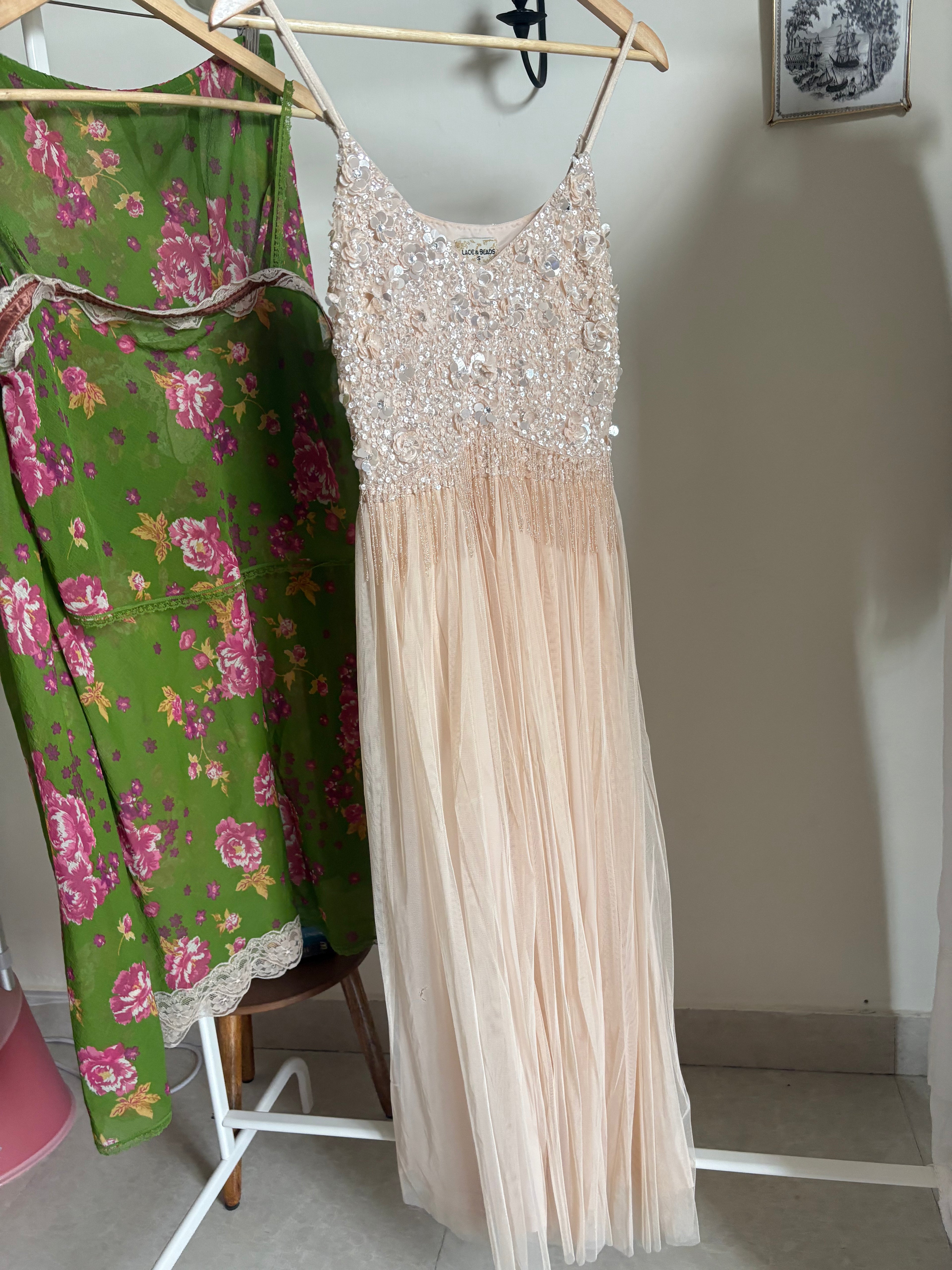 Lace & Beads Cocktail dress / Party dress S