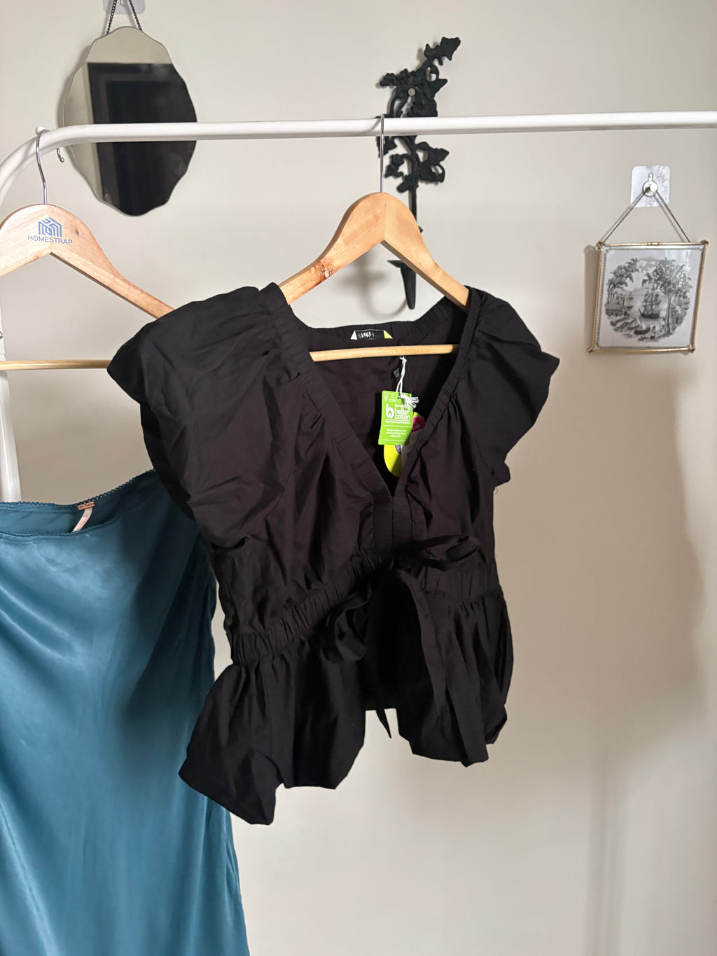 THAT'S IT TIE TOP BLACK L