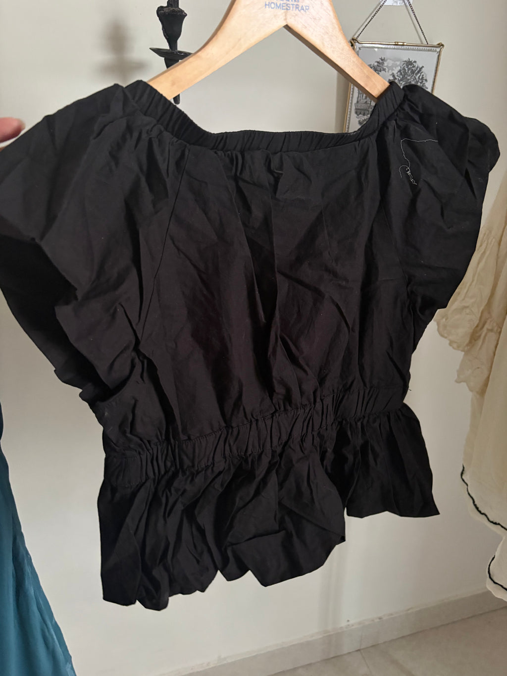 THAT'S IT TIE TOP BLACK L