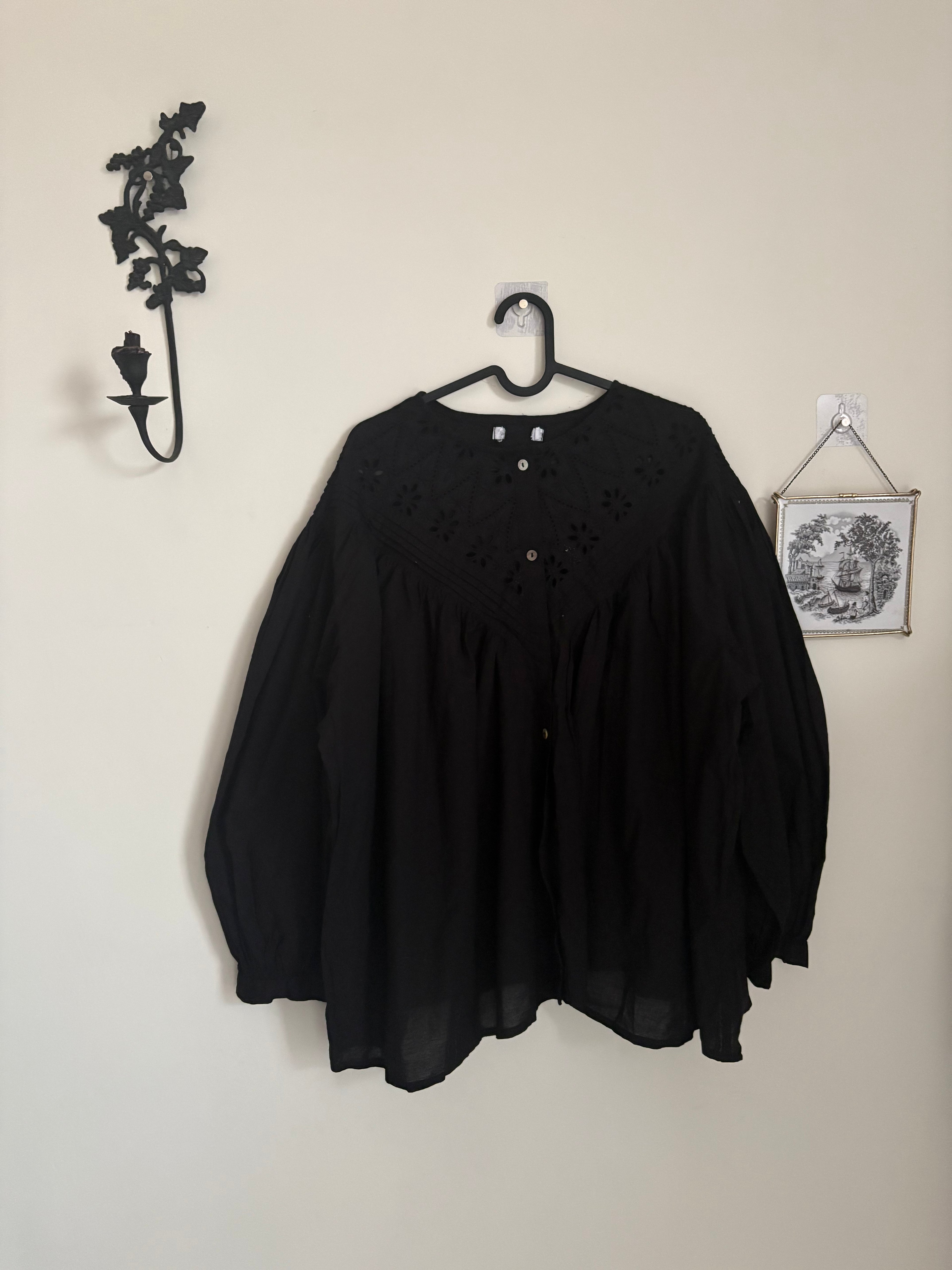 MALAIKA JAPAN COTTON BLACK BLOUSEV FREE SIZE