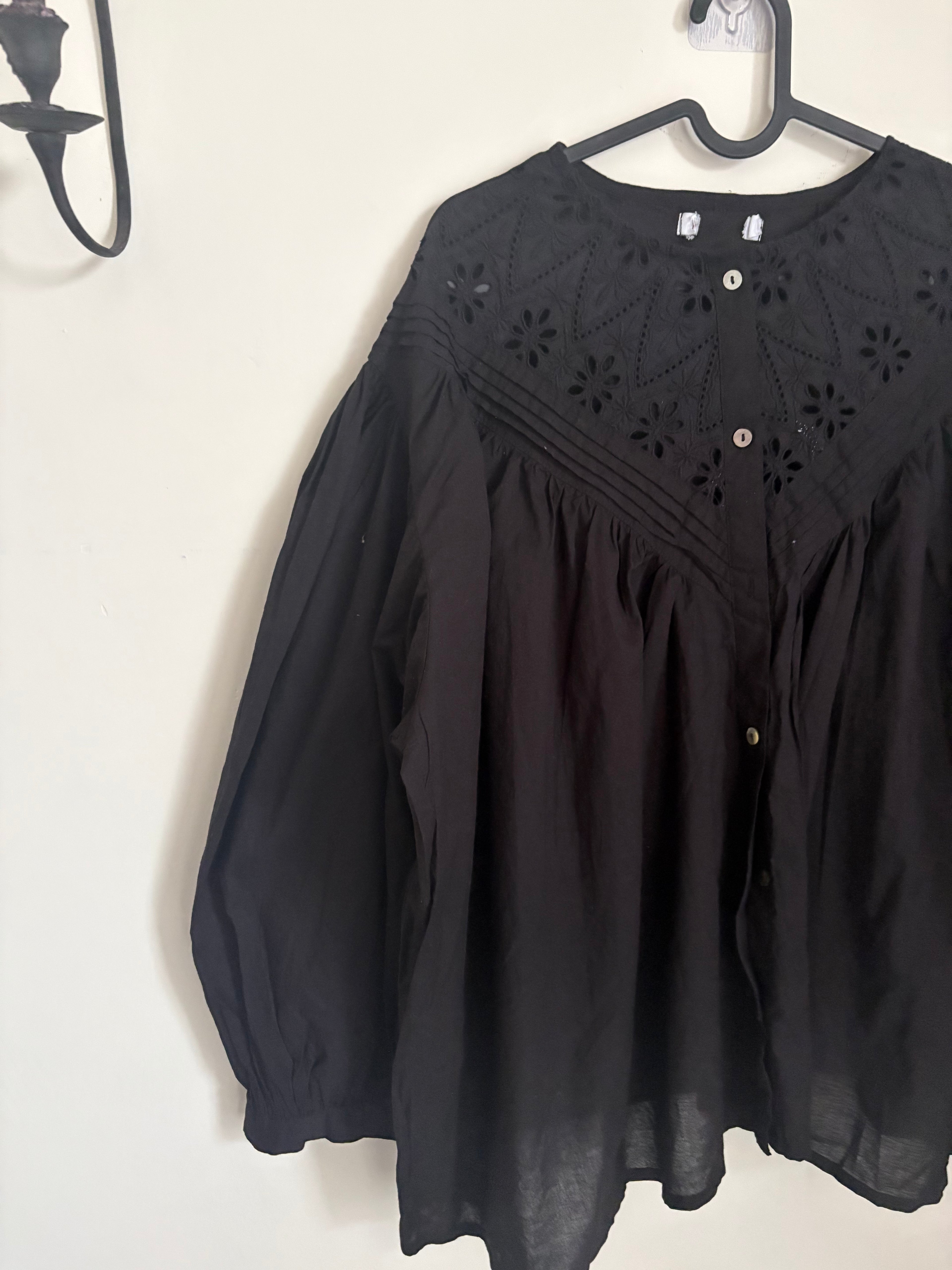 MALAIKA JAPAN COTTON BLACK BLOUSEV FREE SIZE
