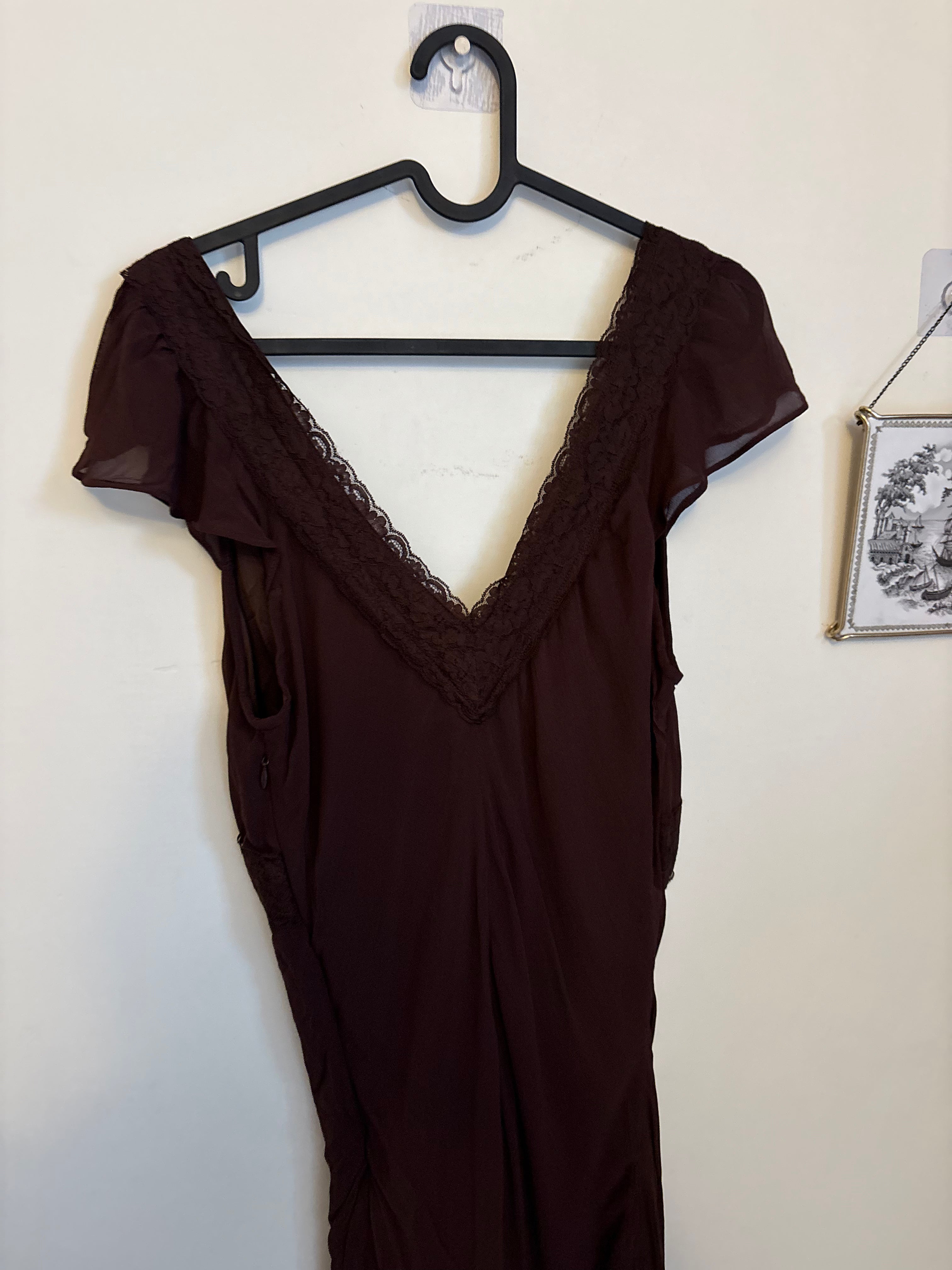 URBAN OUTFITTERS UO Nevaeh Slip Dress L