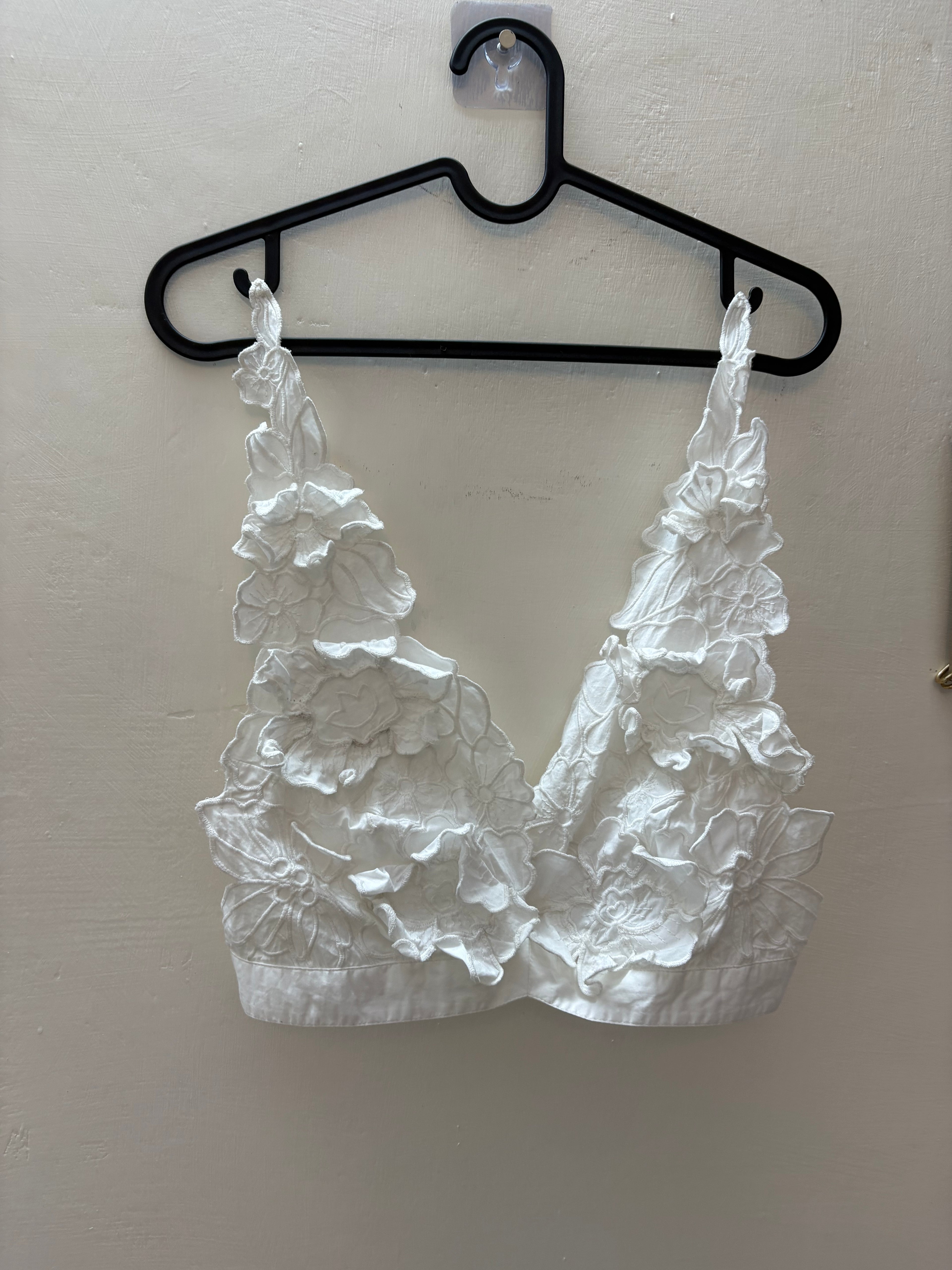 3D FLORAL BRALETTE