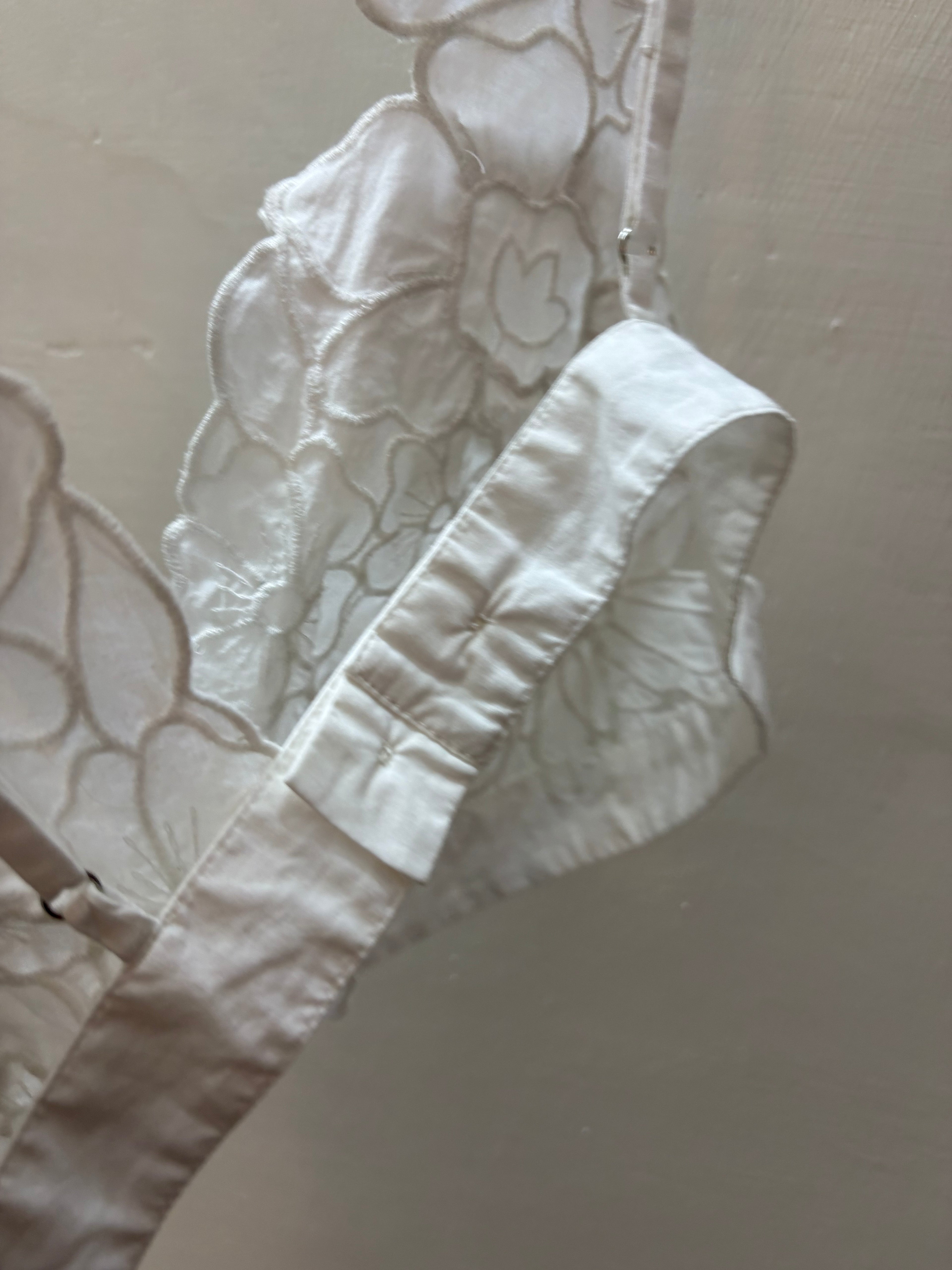 3D FLORAL BRALETTE