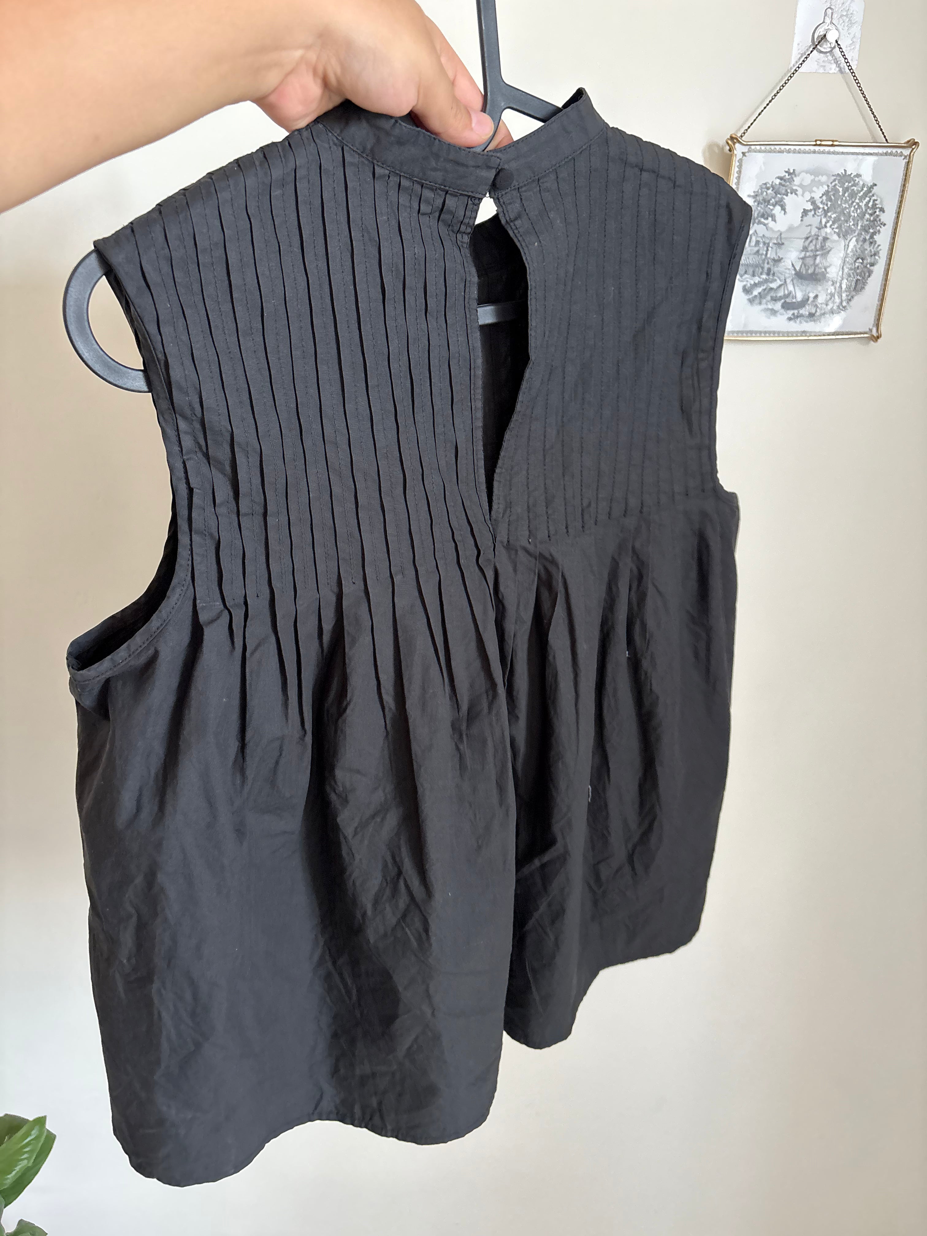 Pintuck Yoke TOP COTTON M