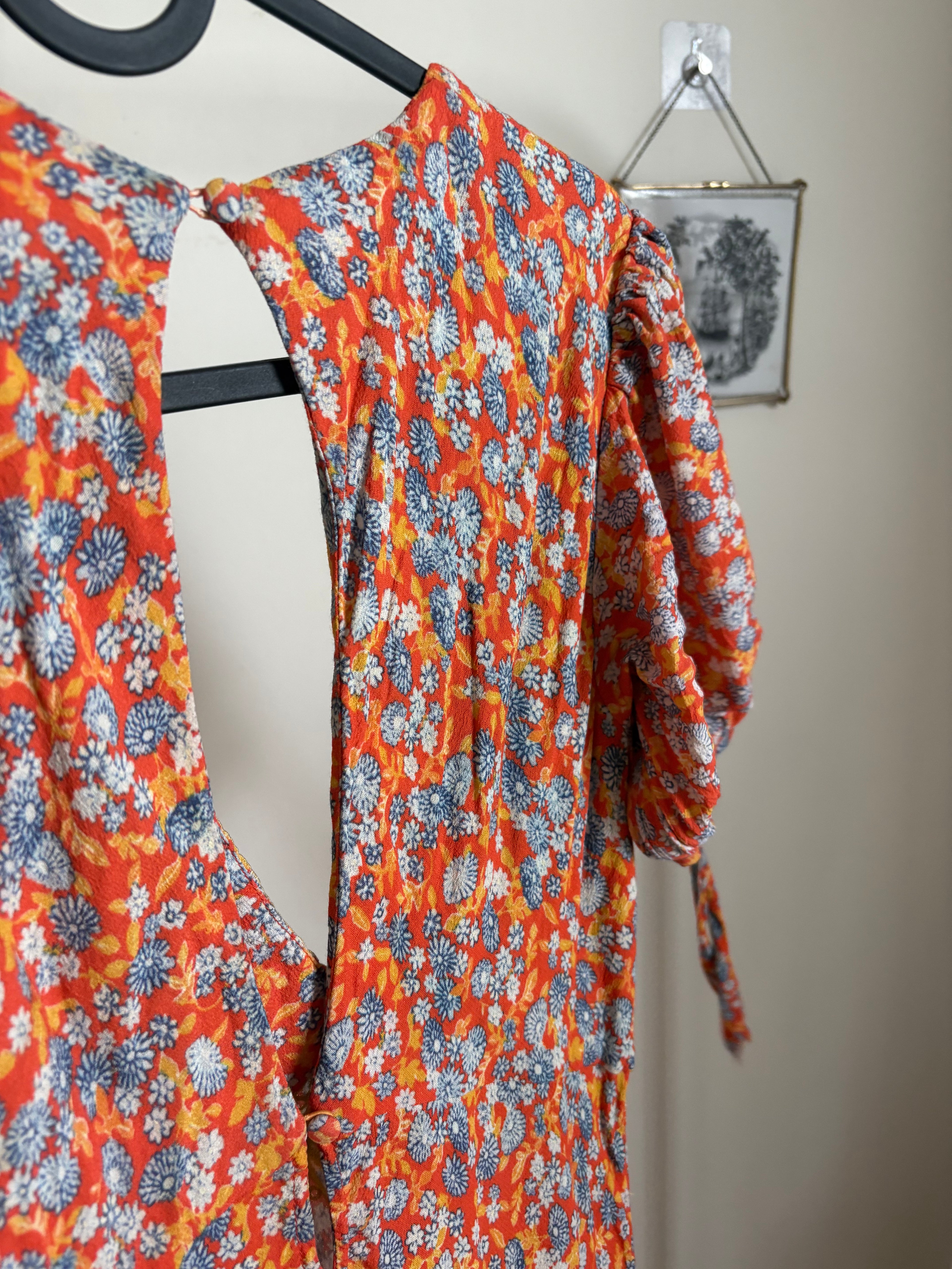ORANGE FLORAL EMBROIDERED DRESS  S