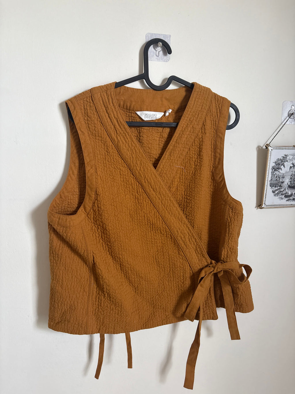 TOAST Quilted Cotton Linen Wrap Vest - Tilia Honey