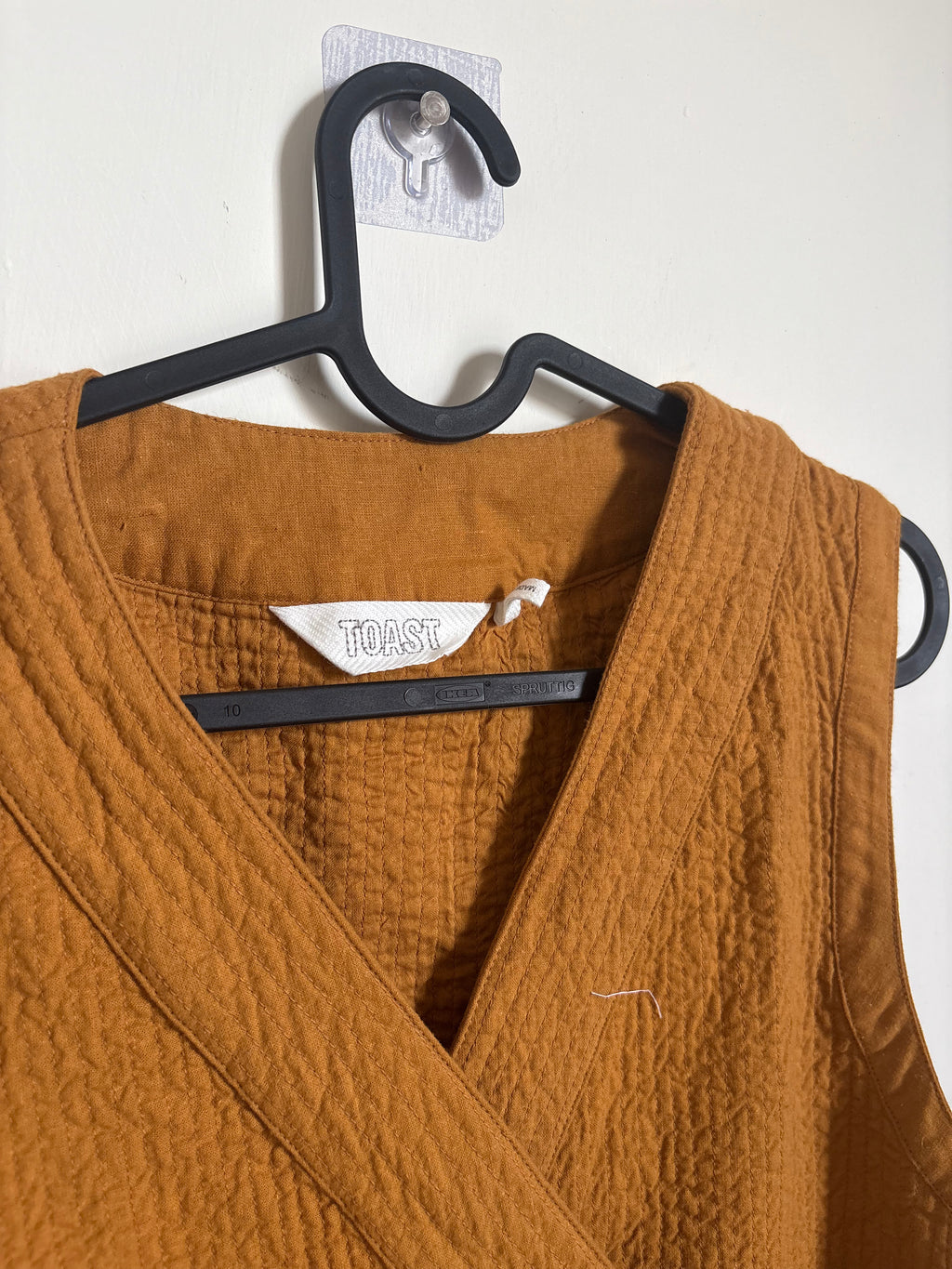 TOAST Quilted Cotton Linen Wrap Vest - Tilia Honey