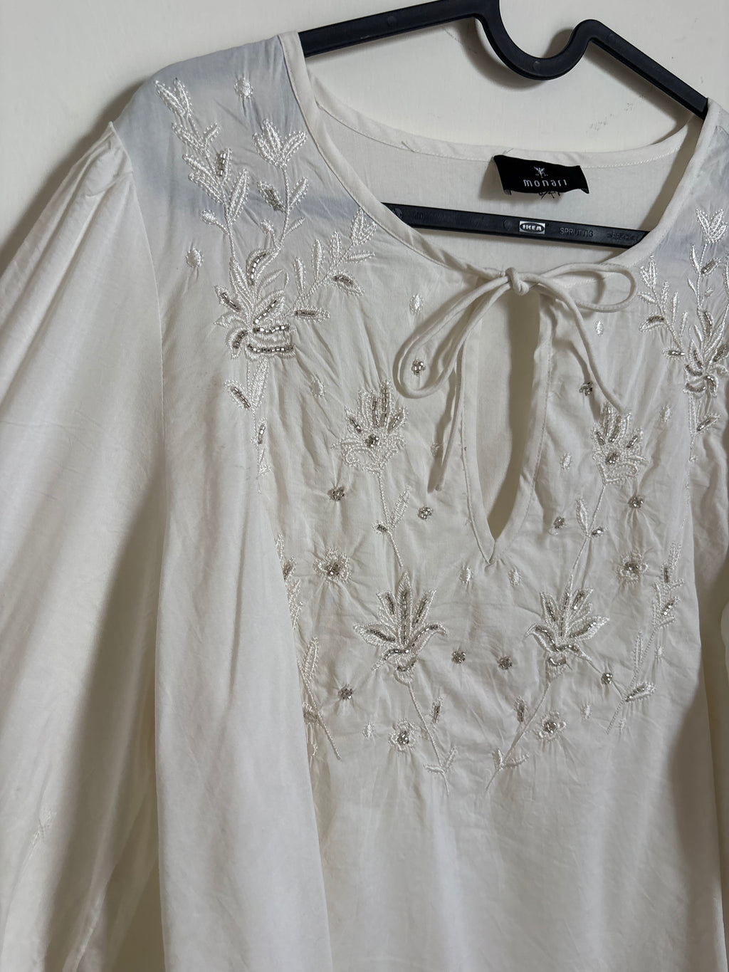monari Blouse with ruffles and rhinestones