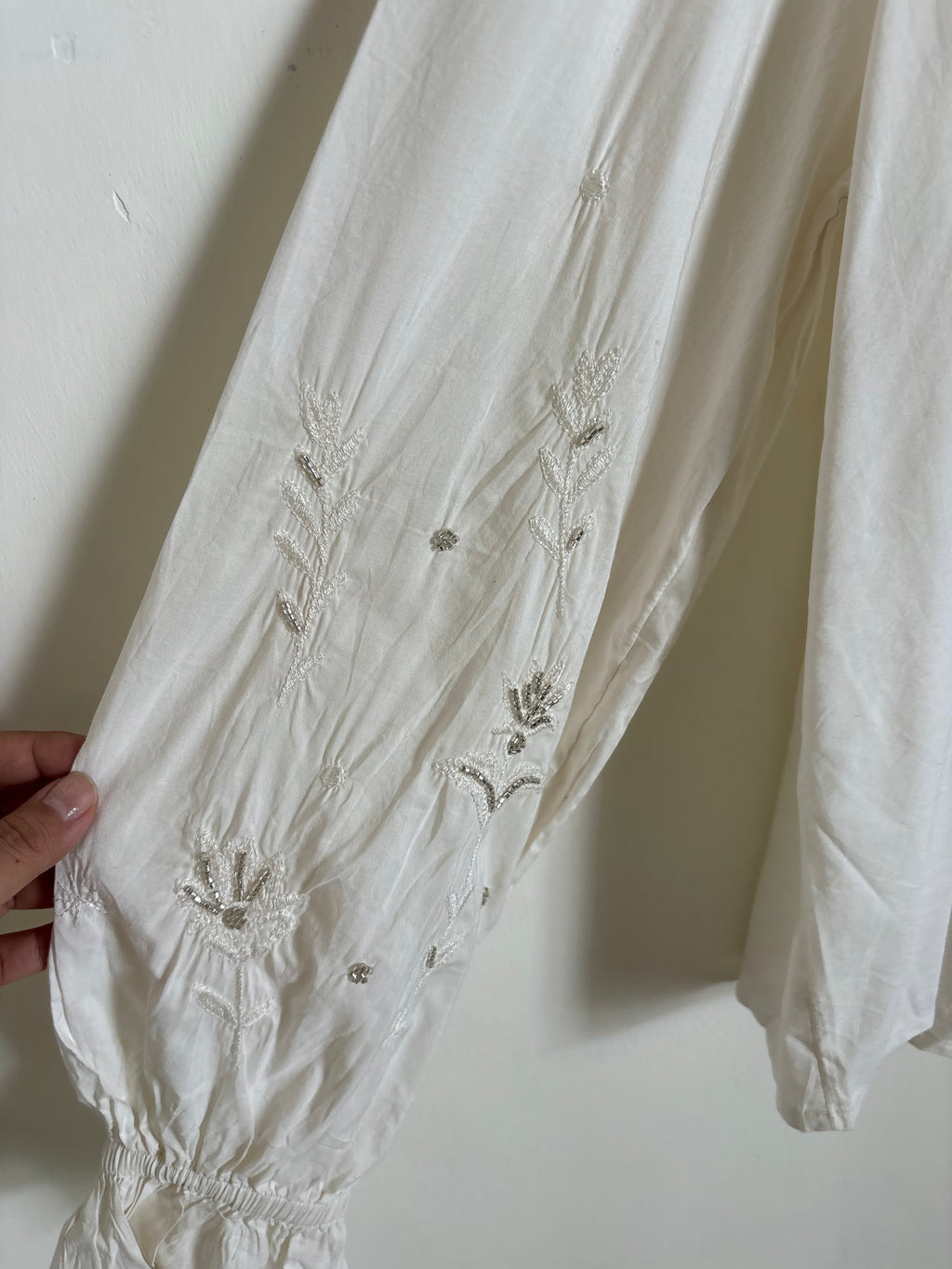 monari Blouse with ruffles and rhinestones