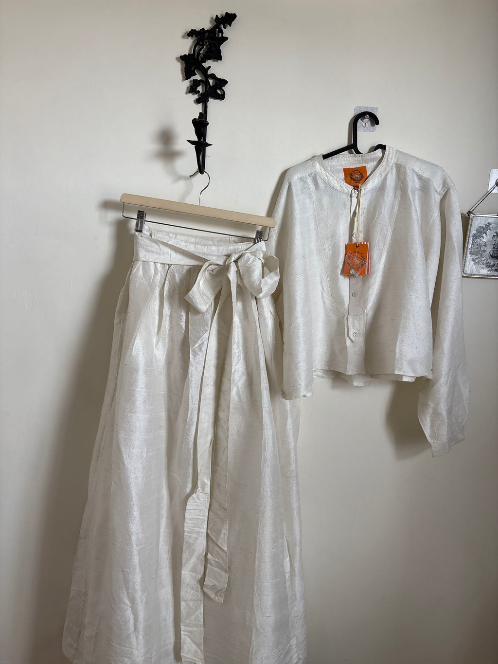 Coniglio 100% Silk Dupioni Co ord set FS