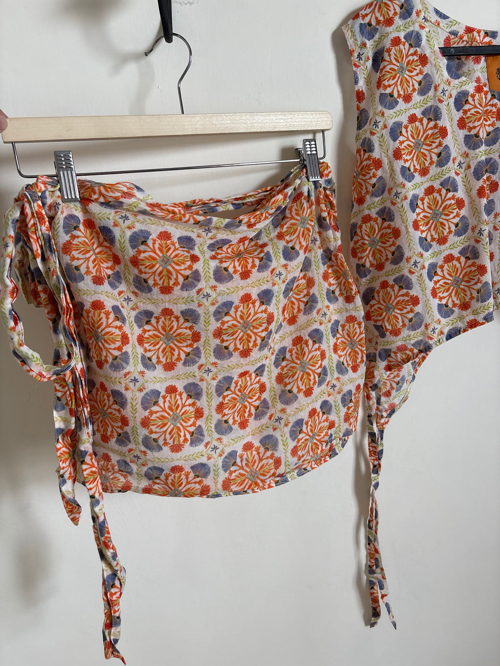 Coniglio tie top and skirt set FS