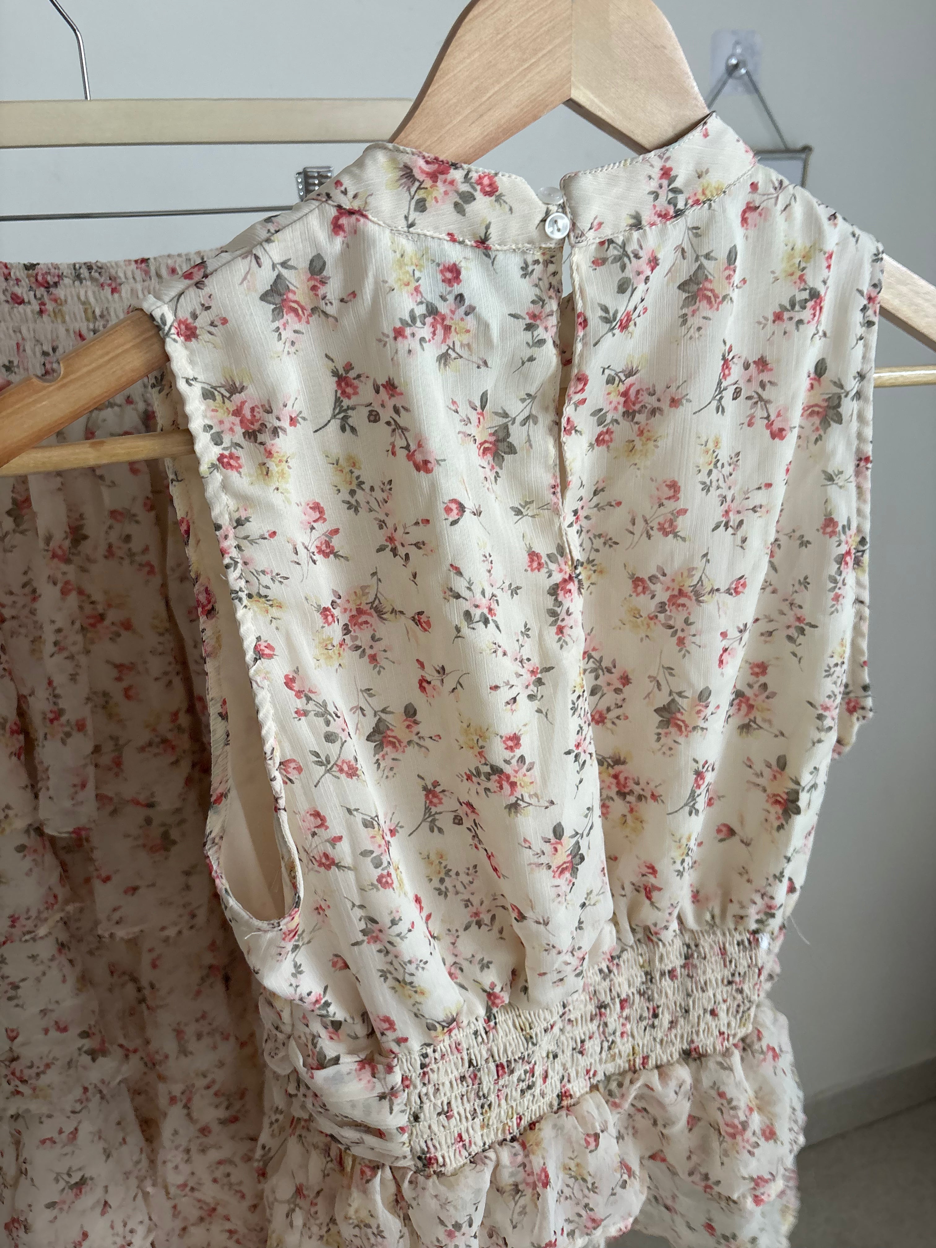 NEO NOIR Morris Meadow Printed Skirt Top SET