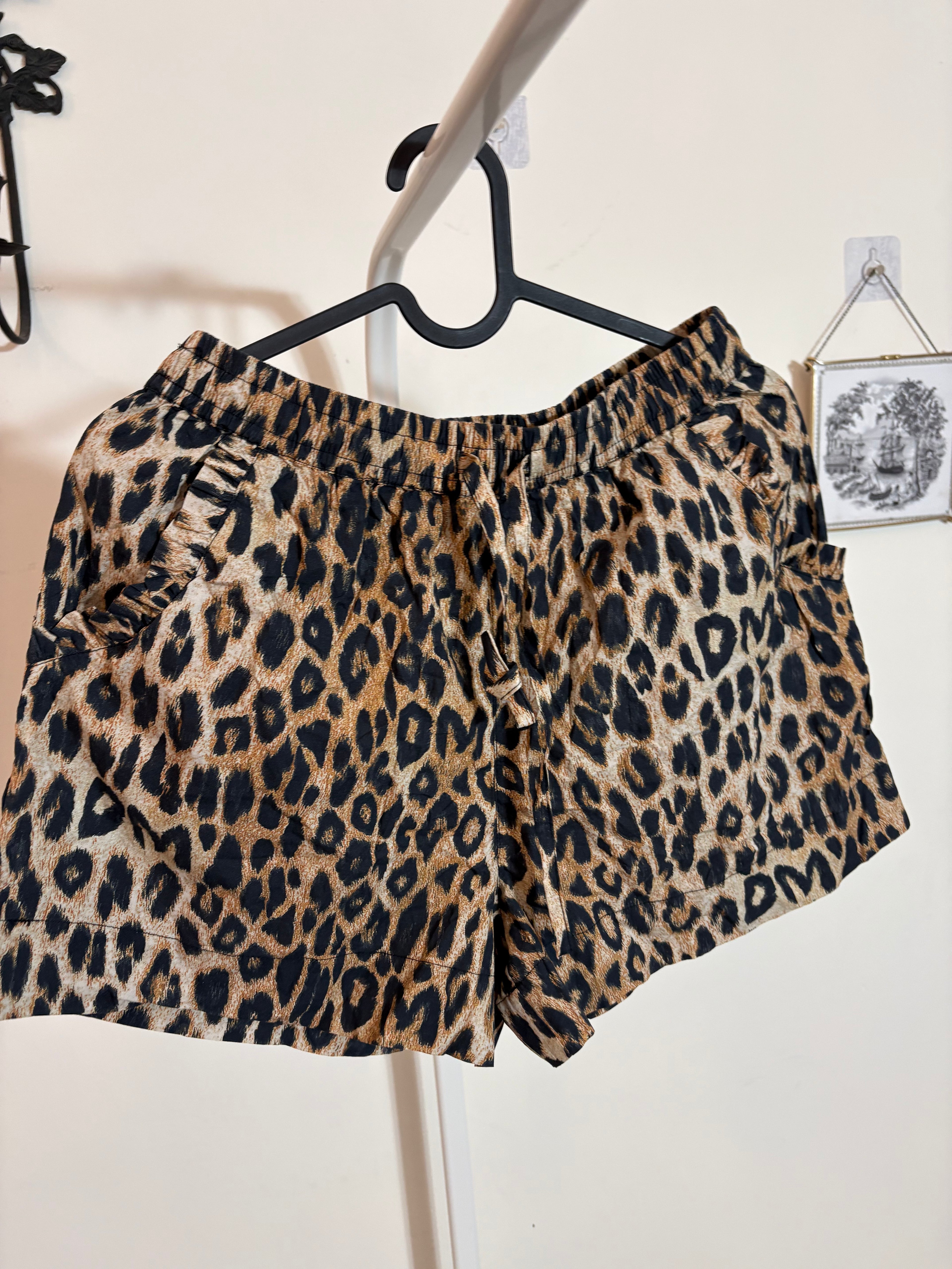 Damson Madder Women's Pull On Shorts in Leopard