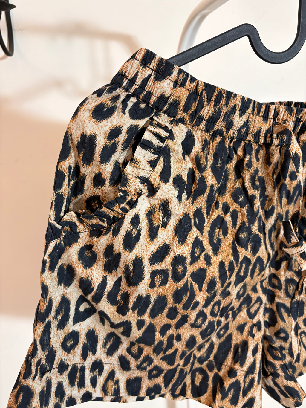 Damson Madder Women's Pull On Shorts in Leopard