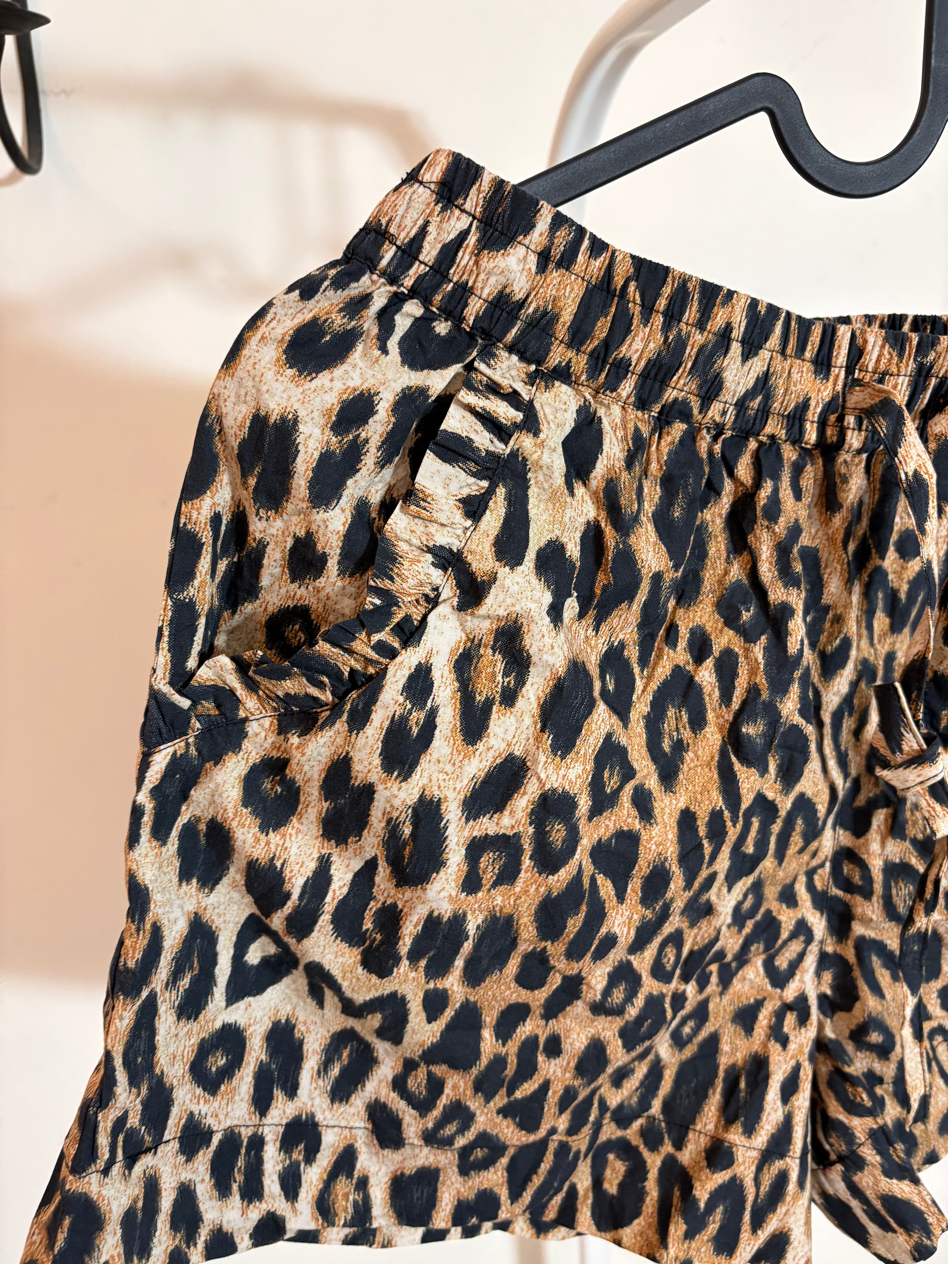 Damson Madder Women's Pull On Shorts in Leopard