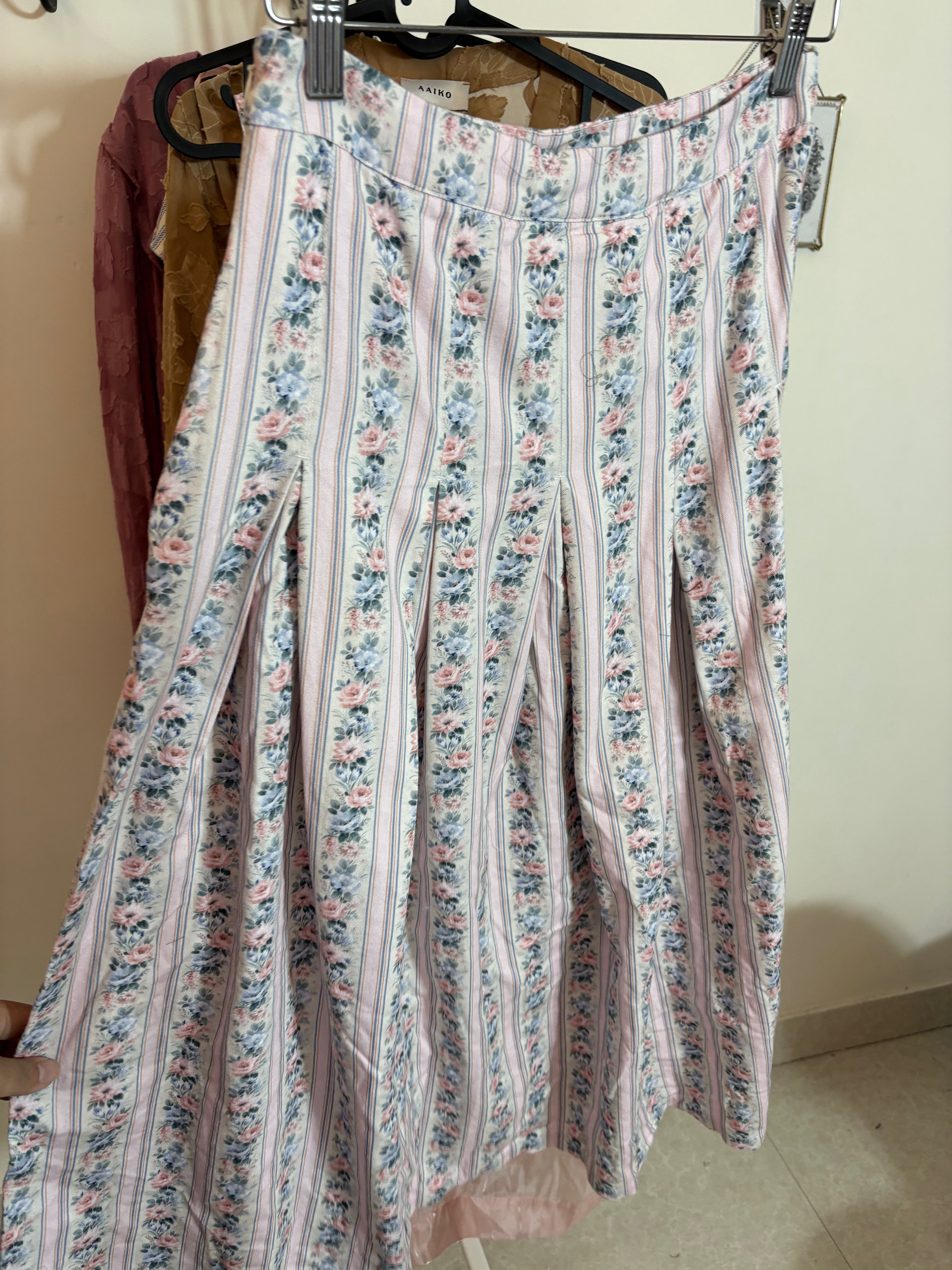 Muse Assembly Mia Midi Skirt AND TOP ( SET AND SINGLES)