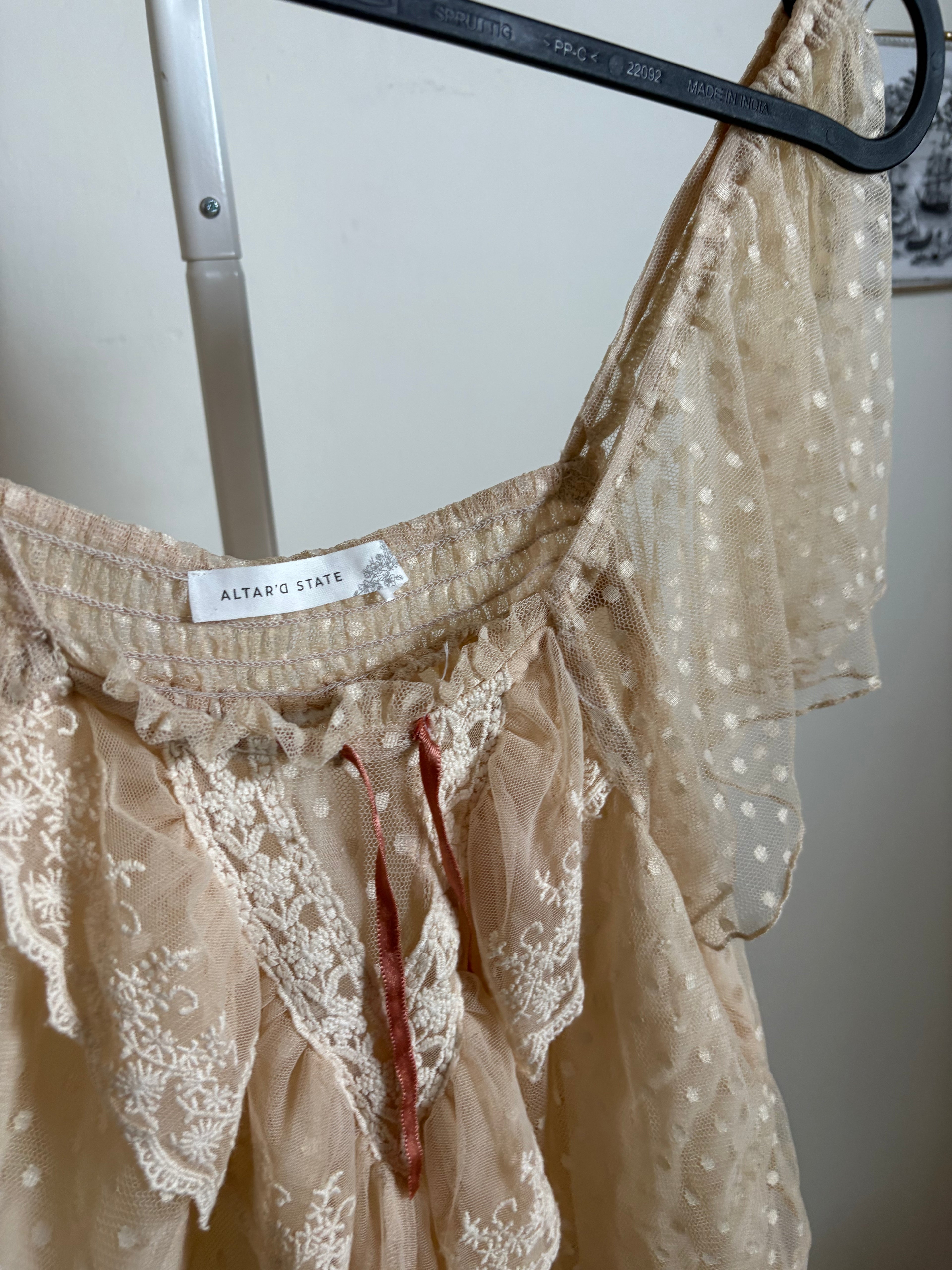 ALTAR'D STATE Camillia Lace Bib Top S