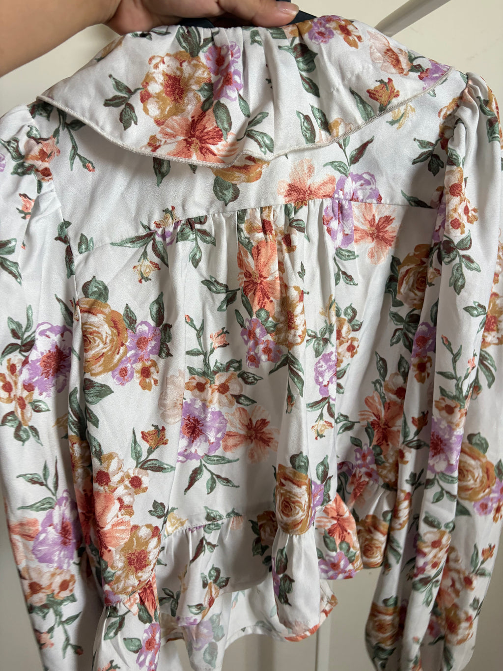 Dizzy Lizzy Floral Ruffle Detail Top S