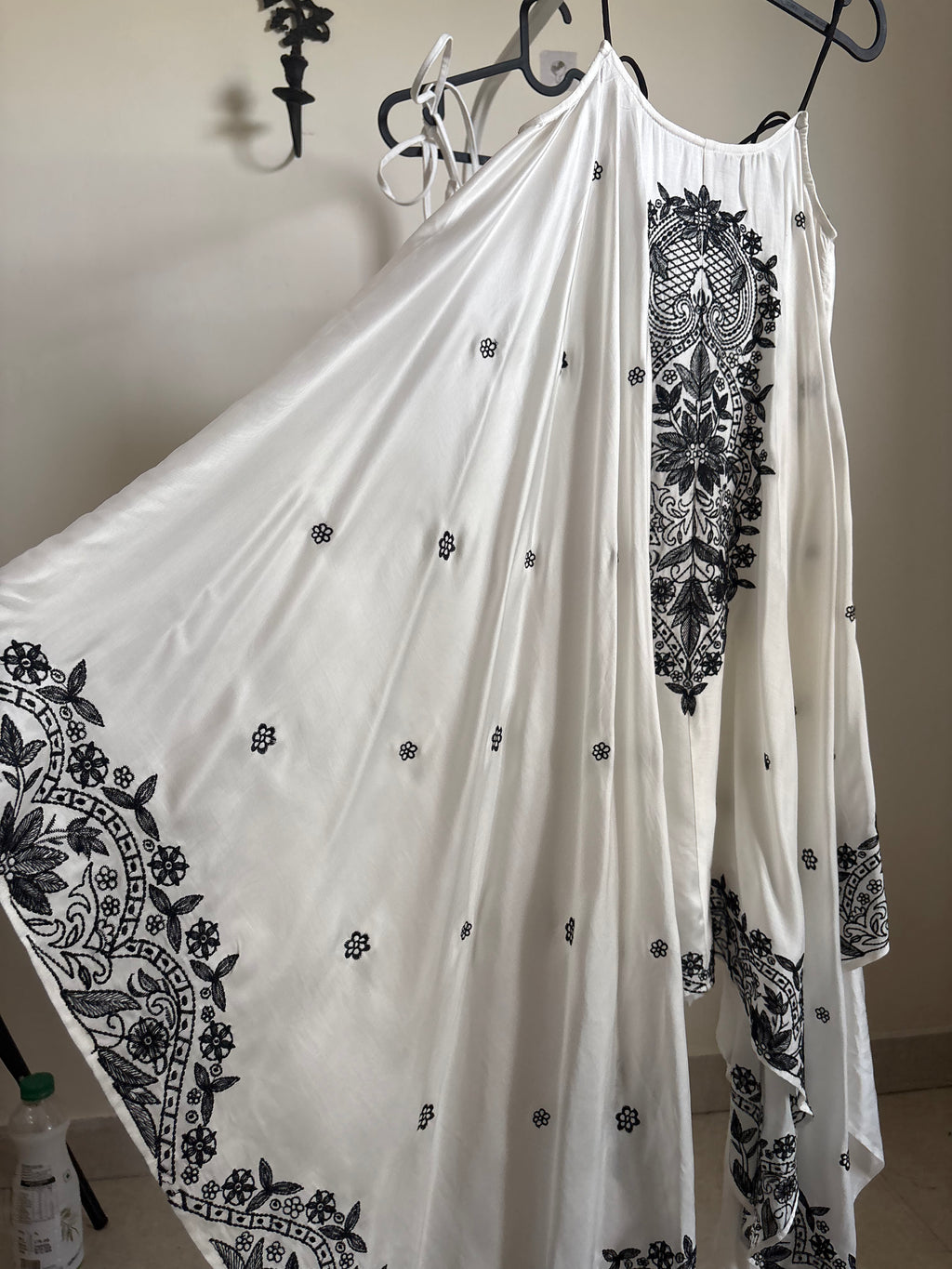 FLARED EMBROIDERED DRESS