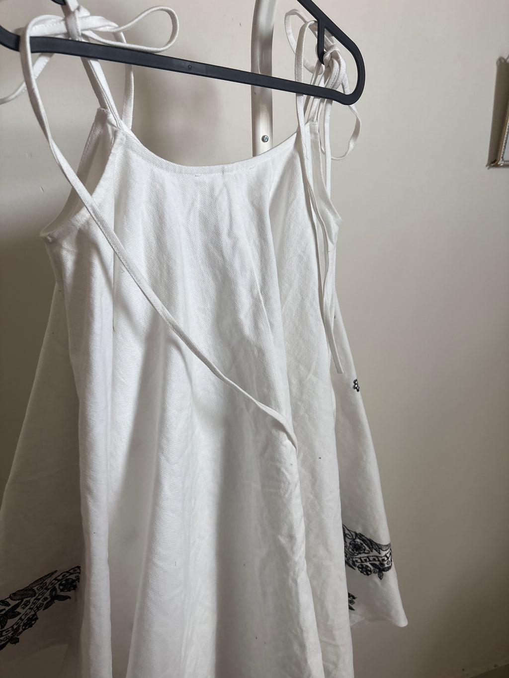 FLARED EMBROIDERED DRESS