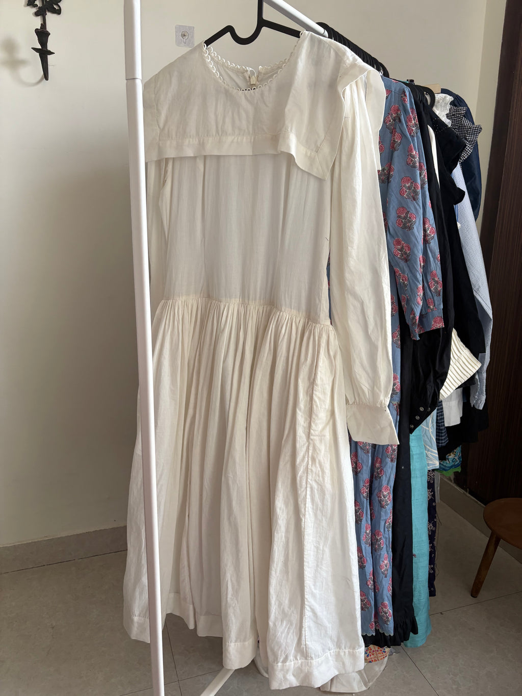 SQUARE COLLAR DRESS WHITE  S