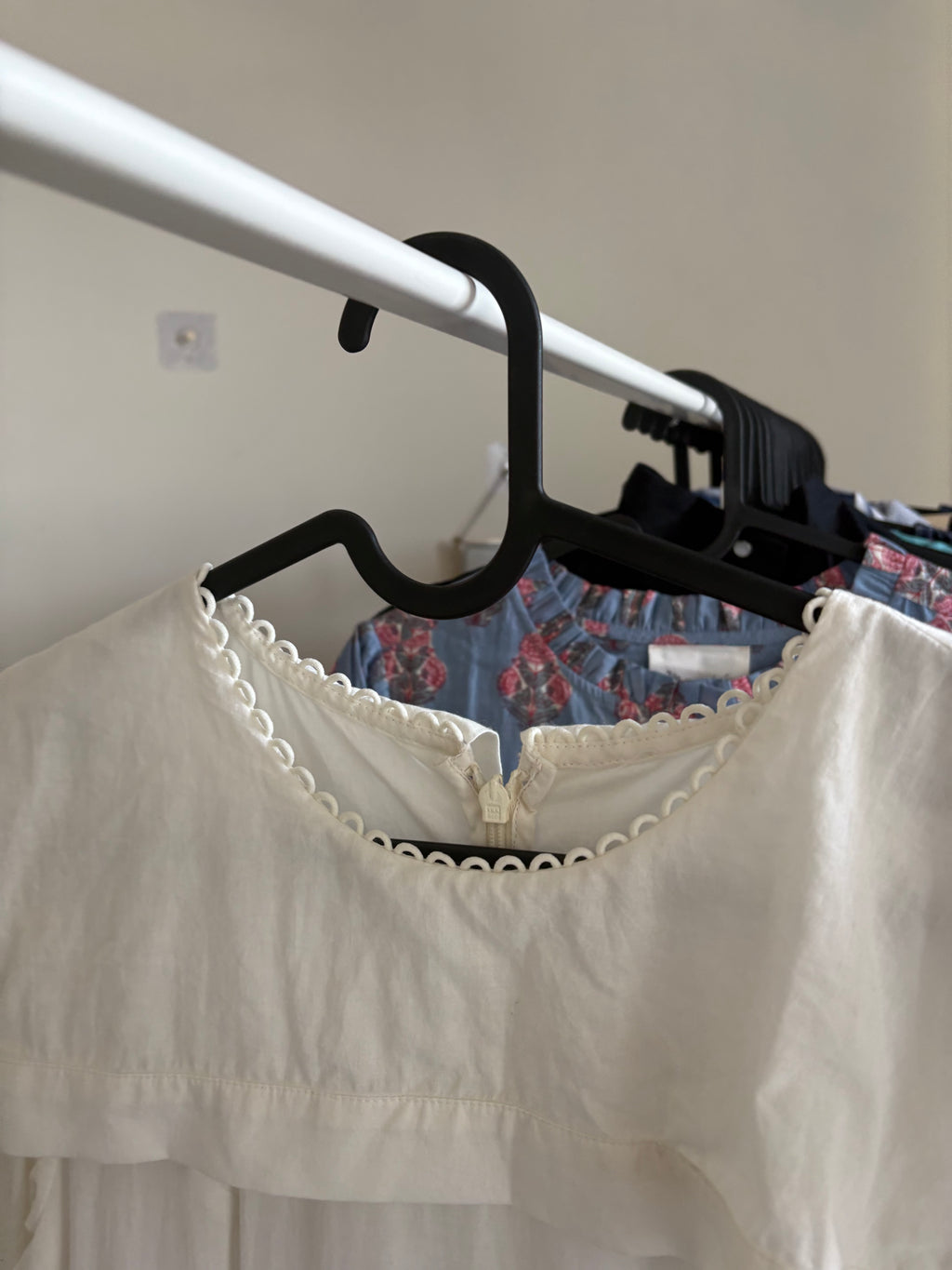 SQUARE COLLAR DRESS WHITE  S