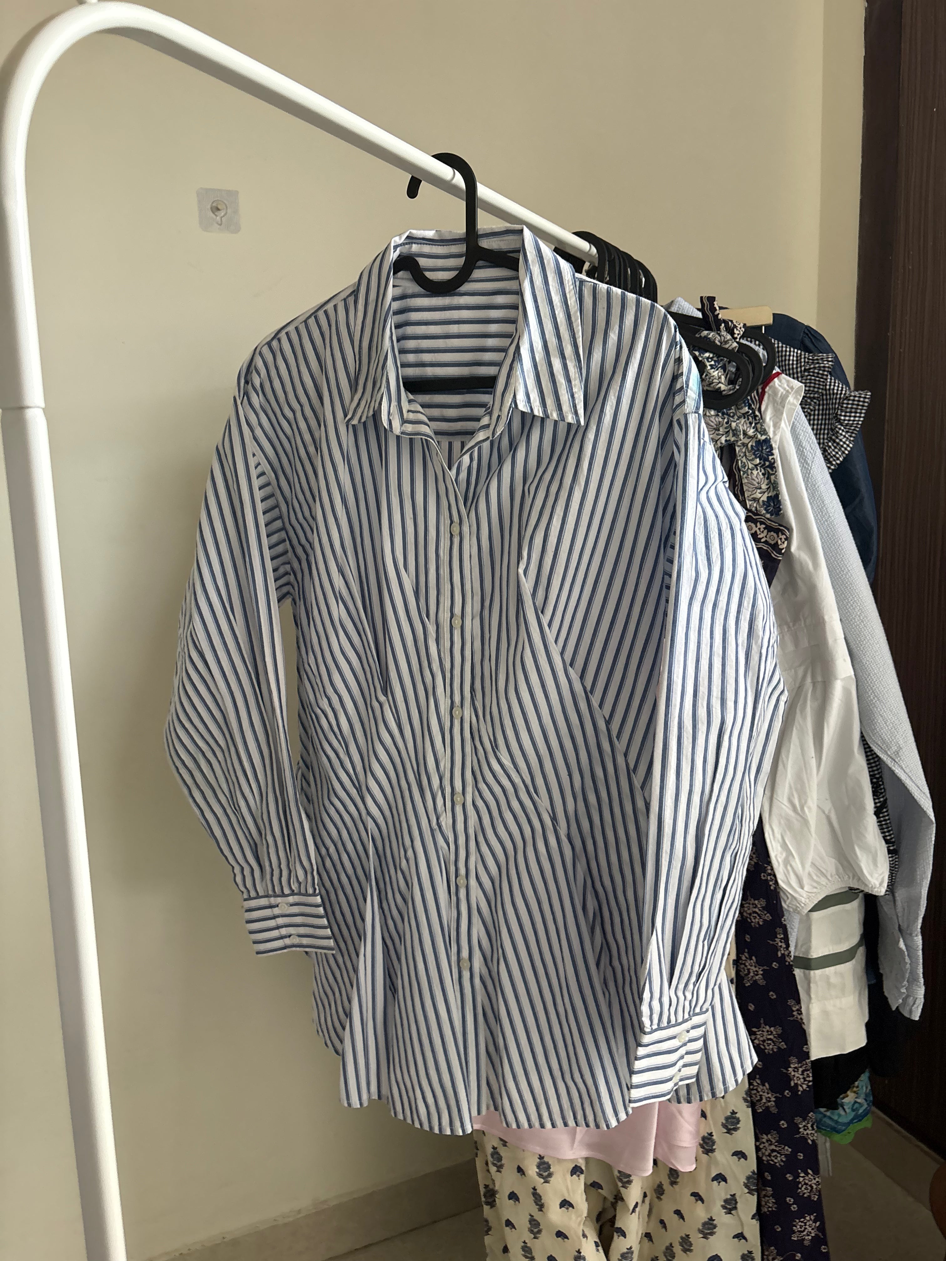 ANTHROPOLOGIE SAMPLE ASYMMETRIC SHIRT S
