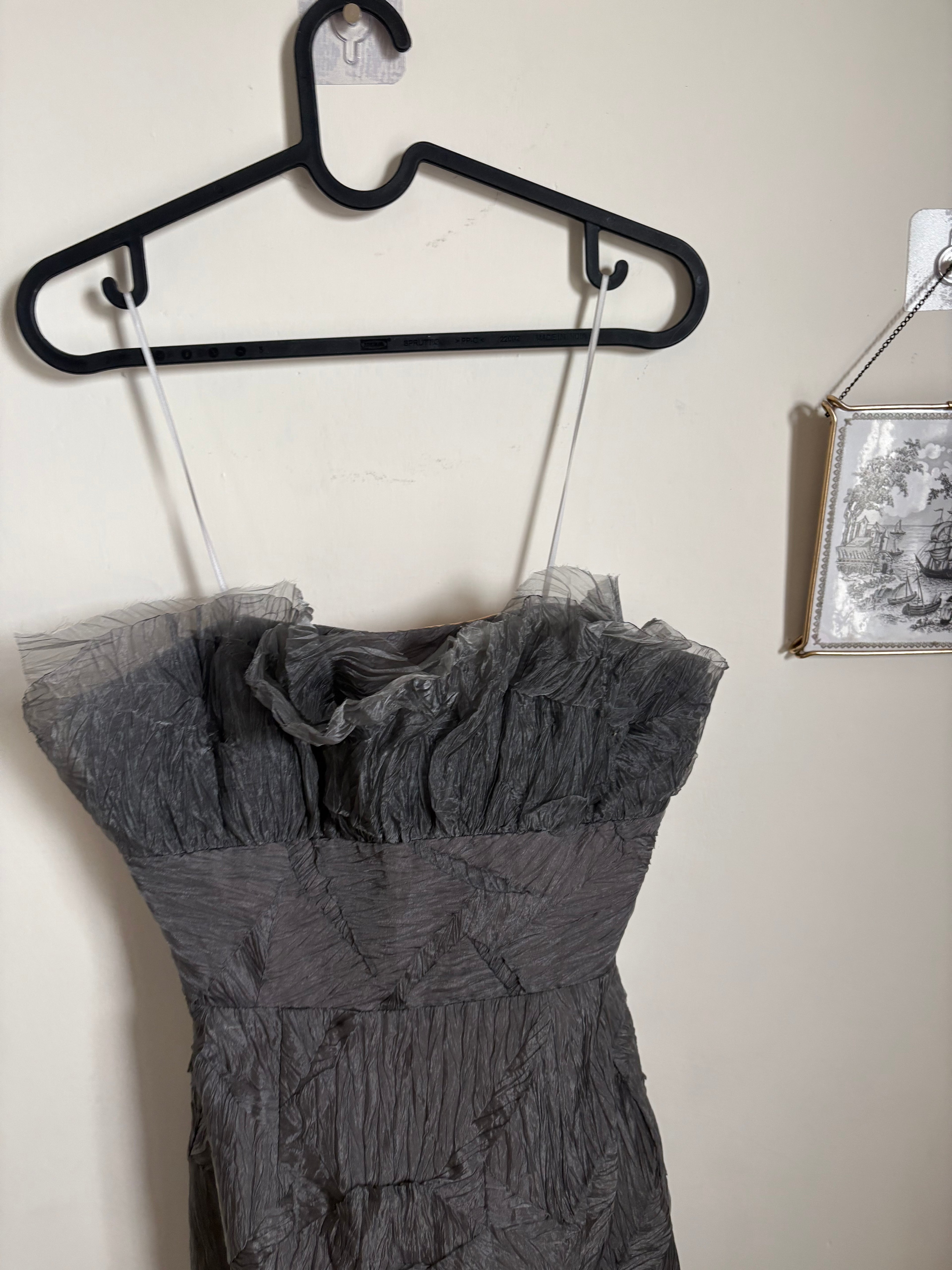 MARCHESA GOWN GREY RUFFLE WITH SLIT XS