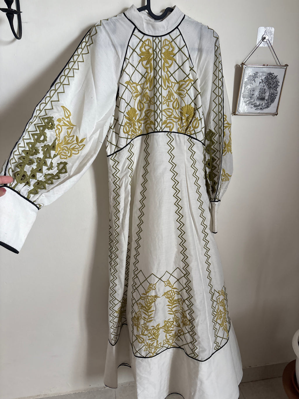 Karen Millen Voile Embroidered Cutwork Balloon Sleeve Woven Maxi Dress uk 10