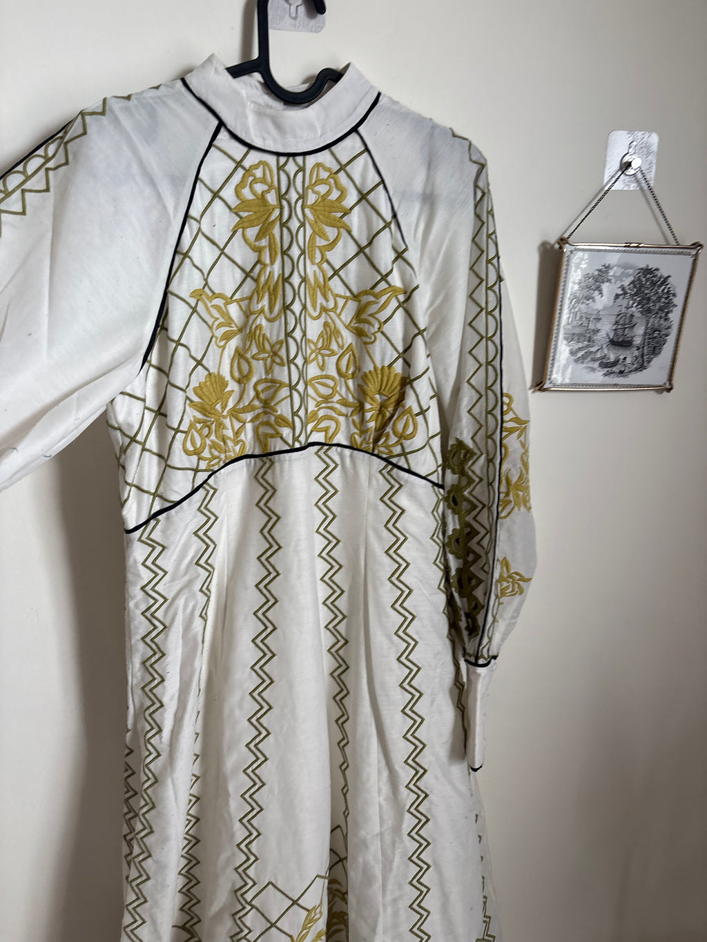 Karen Millen Voile Embroidered Cutwork Balloon Sleeve Woven Maxi Dress uk 10